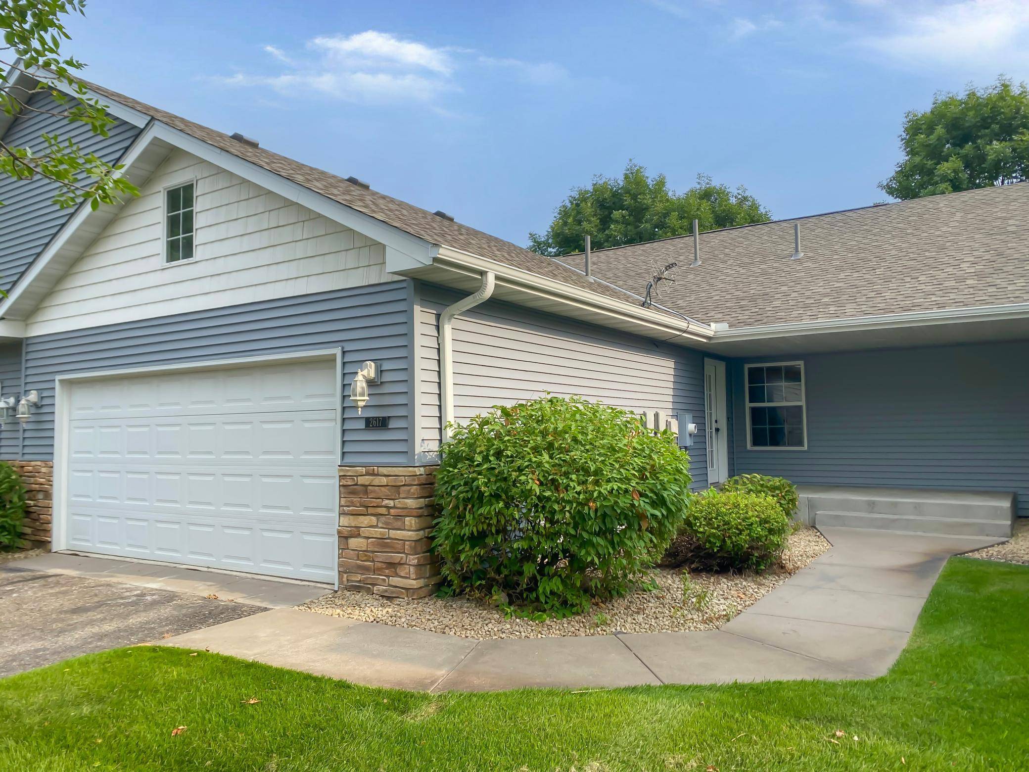 2617 Alpine CT, Monticello, MN 55362