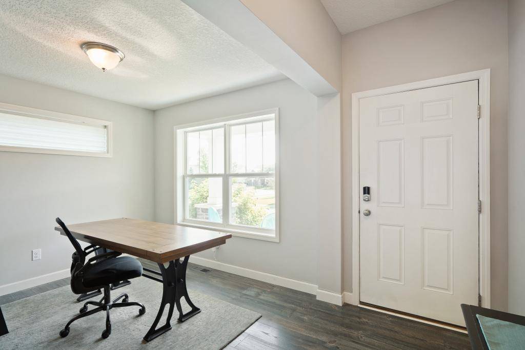 603 Stonegate CIR, Waconia, MN 55387