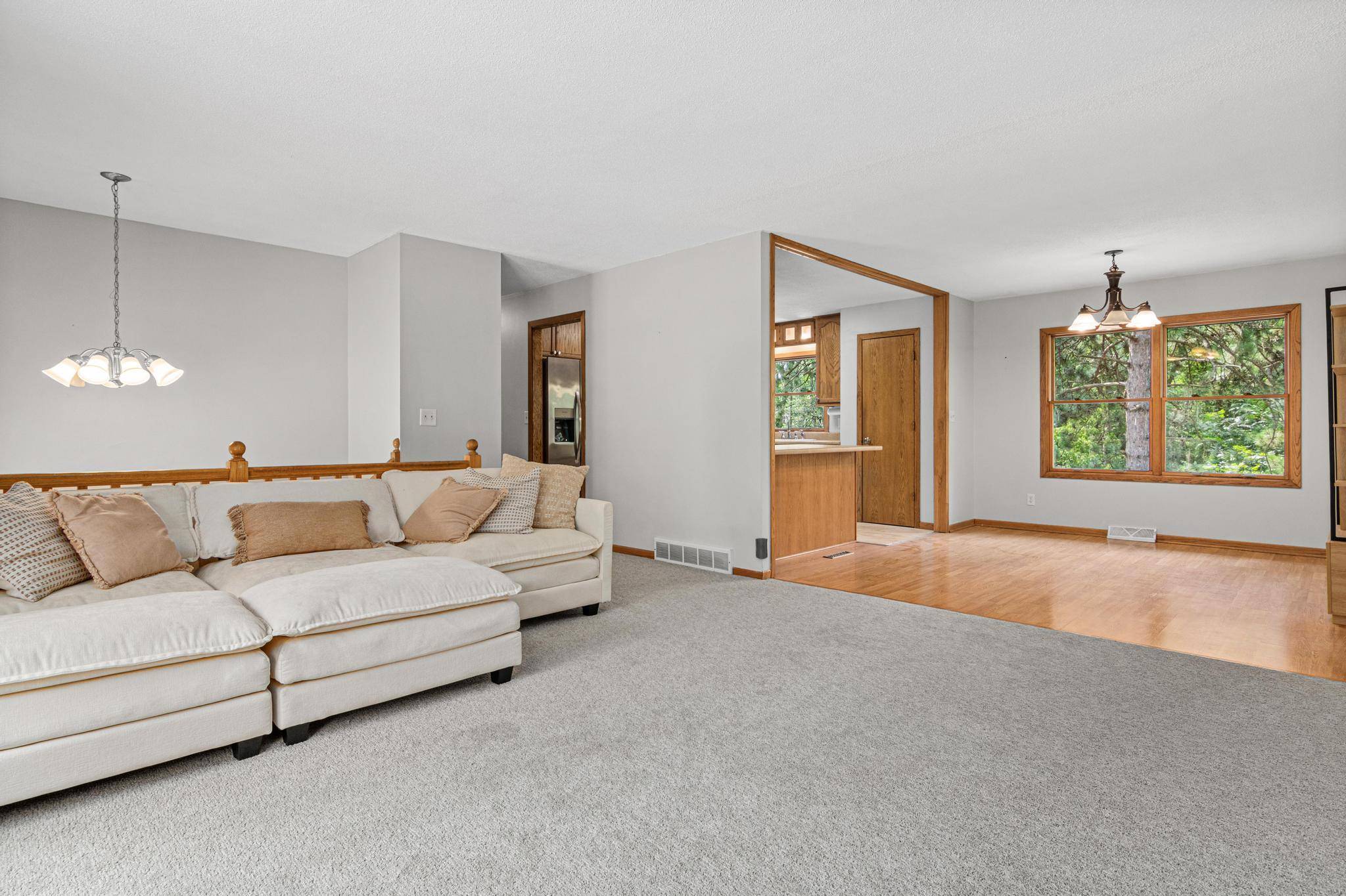 650 93rd ST, Roberts, WI 54023