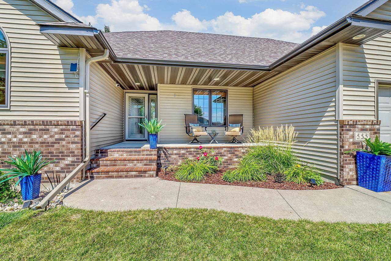 555 Queens CT, Moorhead, MN 56560