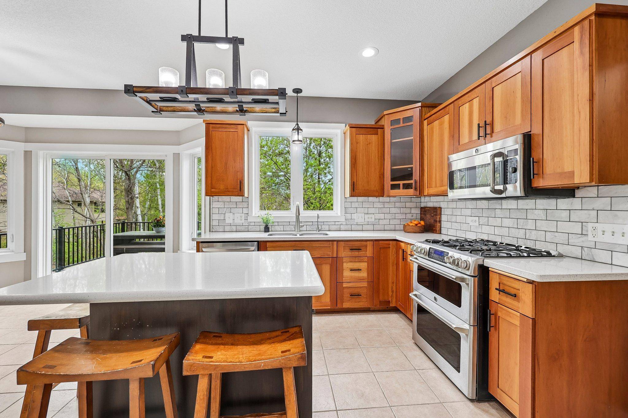 4798 Red Pine CT, Eagan, MN 55123