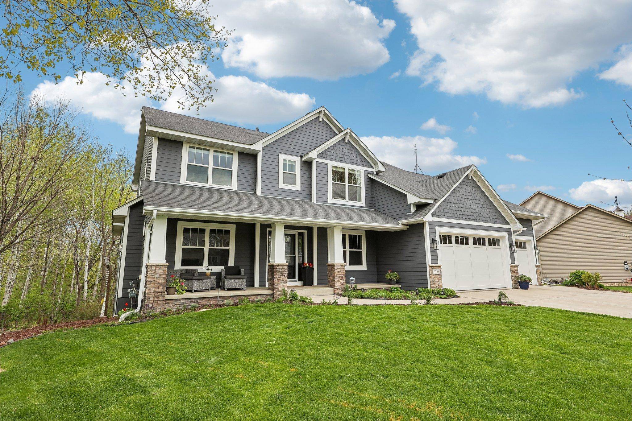 4798 Red Pine CT, Eagan, MN 55123