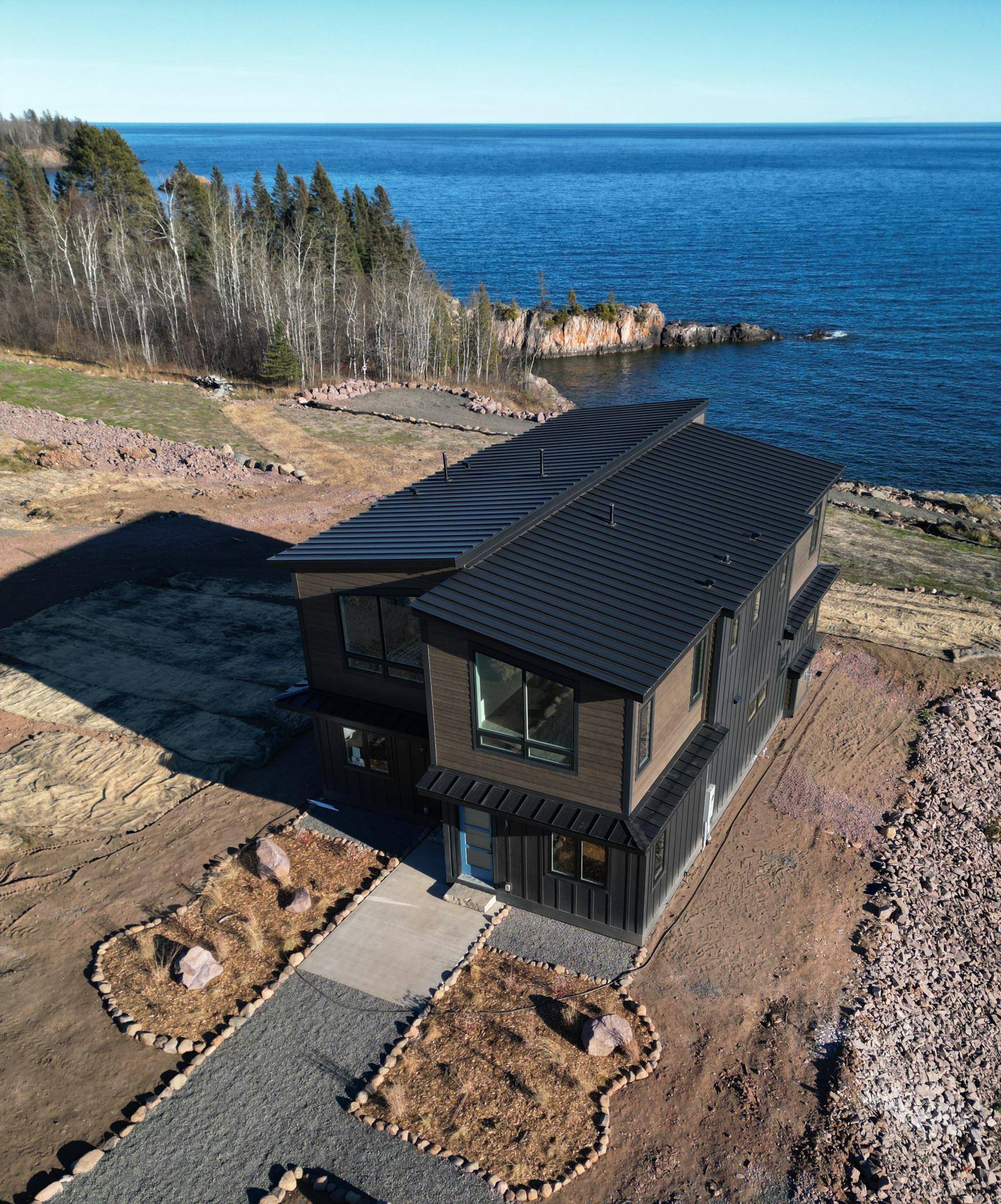 116 E Lakeview DR, Silver Bay, MN 55614