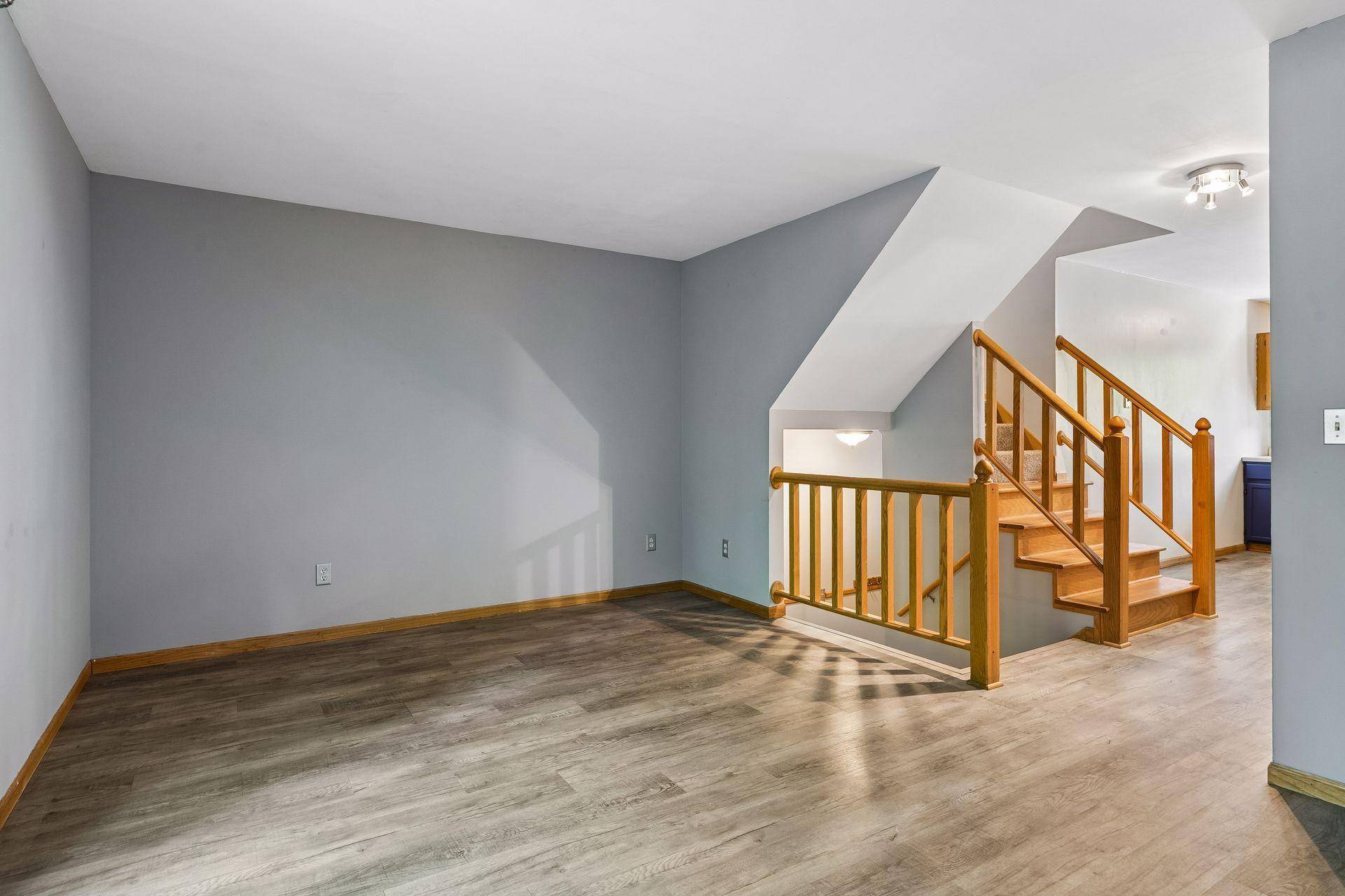 109 South DR #D, Circle Pines, MN 55014
