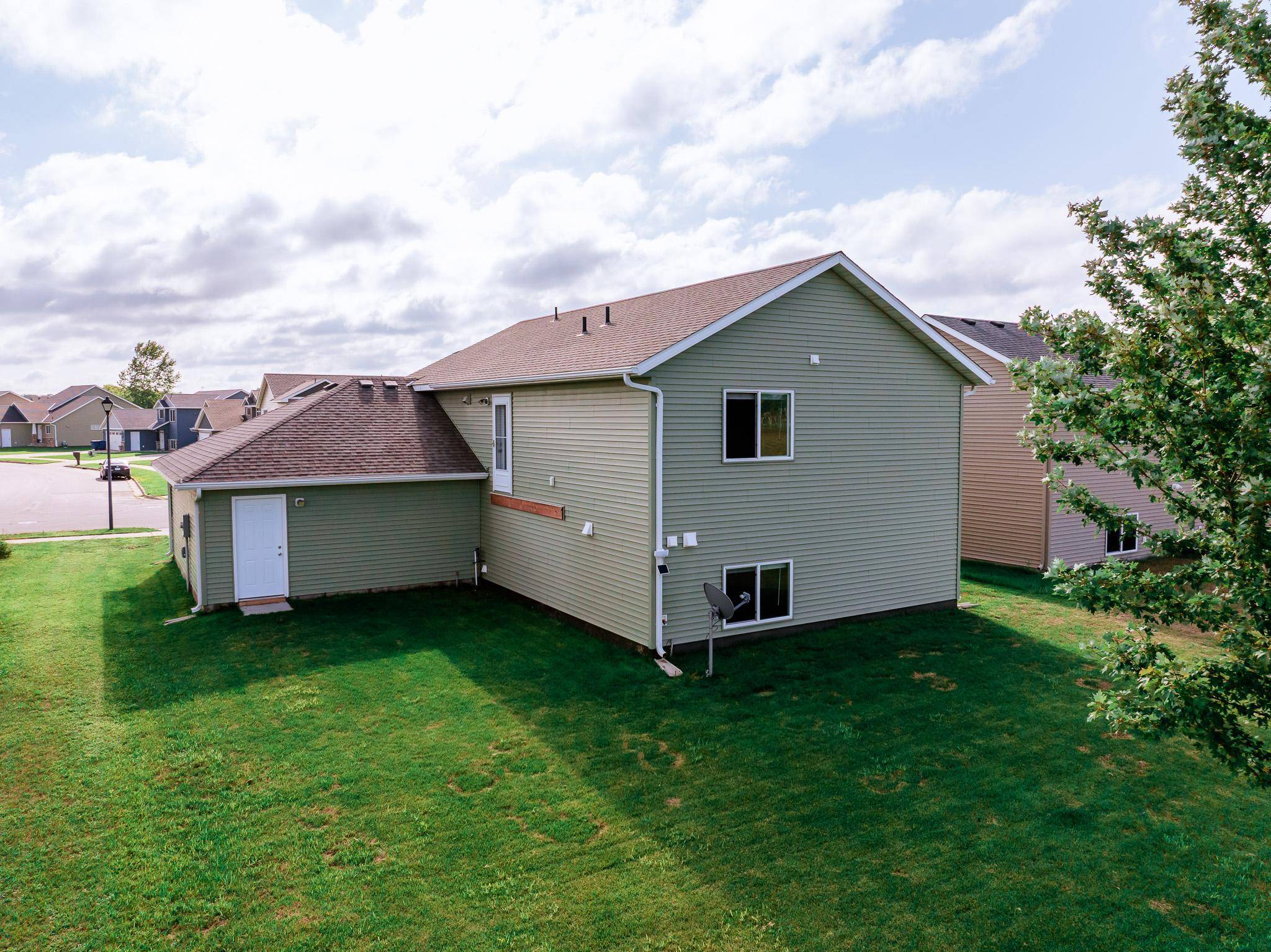 1051 Yellowstone AVE, Saint Cloud, MN 56303
