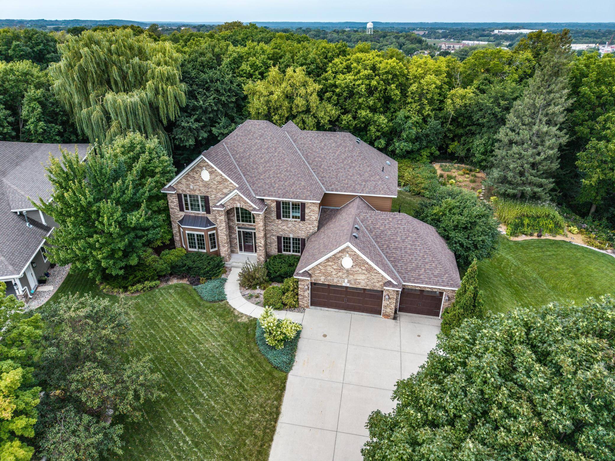 316 Arabian DR, Jordan, MN 55352