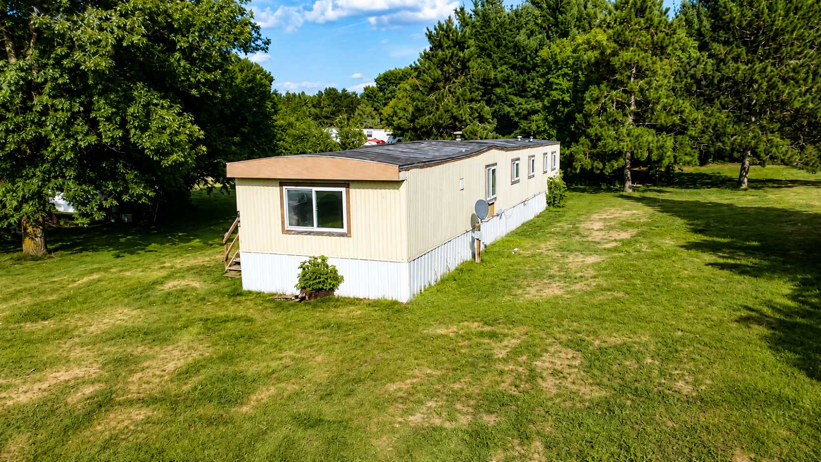 106 Park CIR, Ottertail, MN 56571