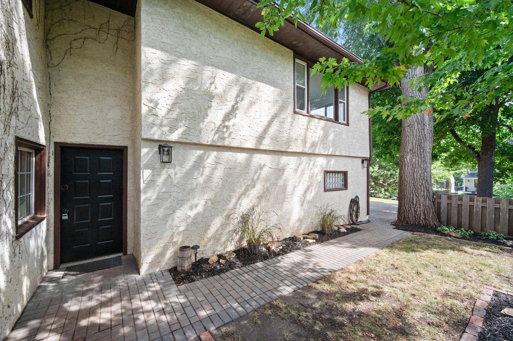 5608 James AVE S, Minneapolis, MN 55419