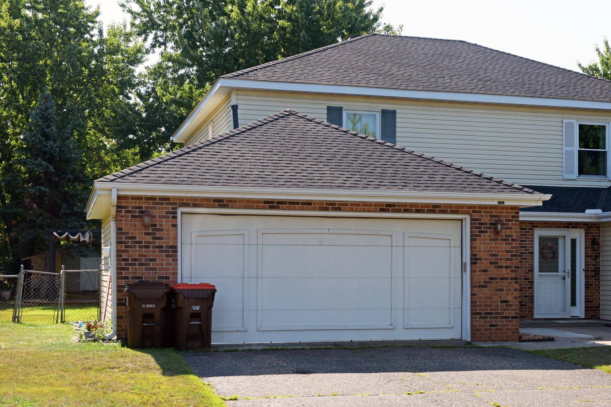 6781 Sherwood RD, Woodbury, MN 55125