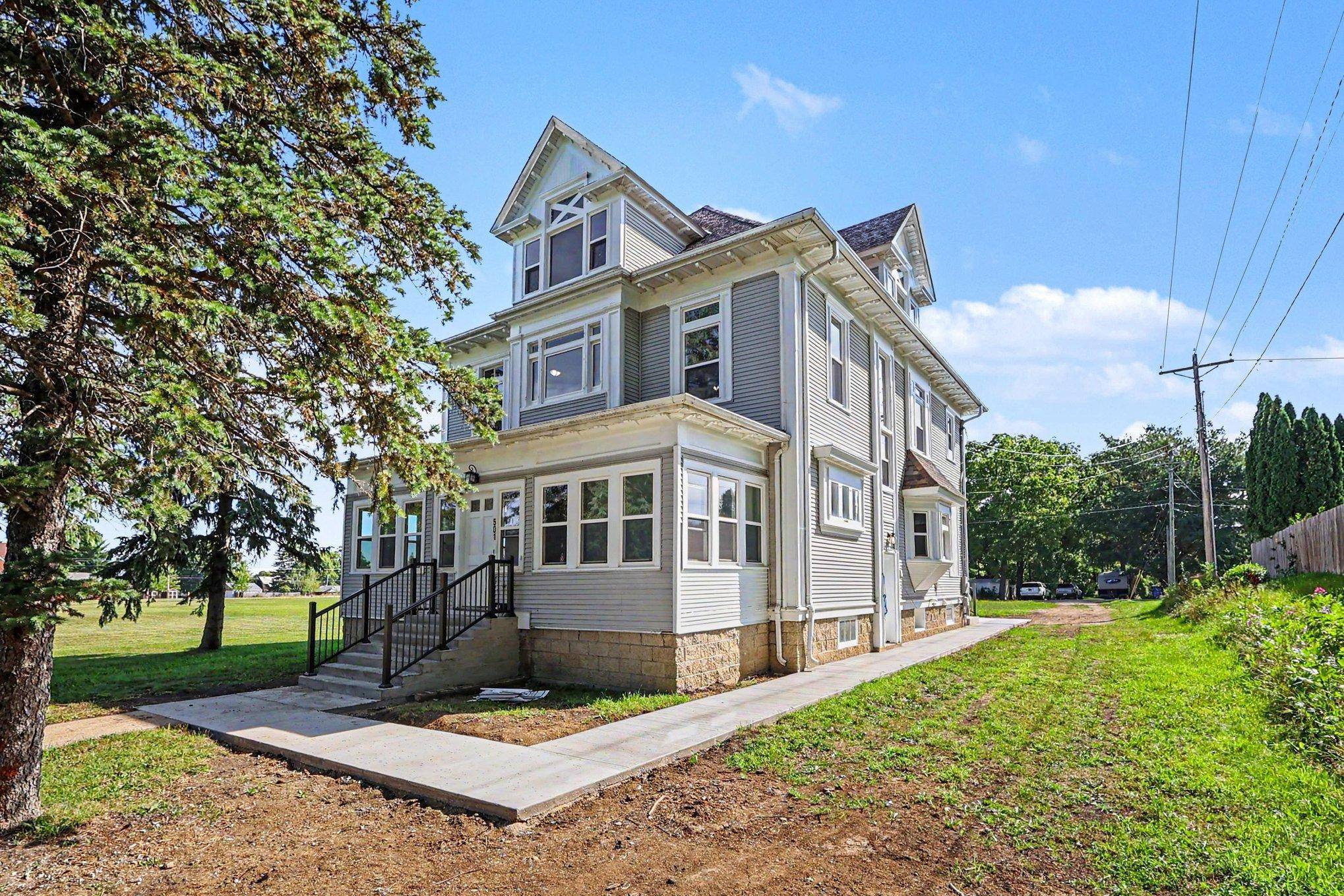 501 Forest ST, Kenyon, MN 55946