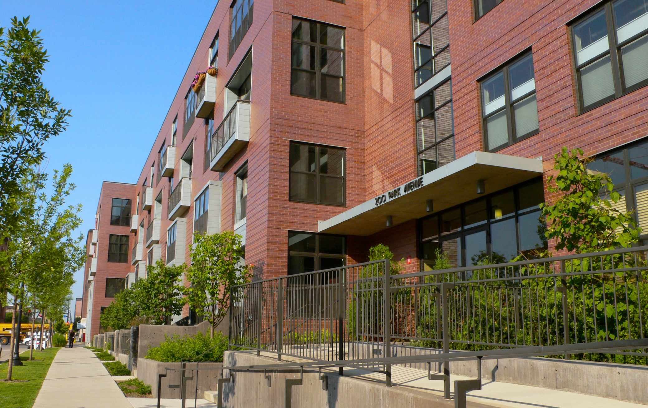 200 Park AVE #401, Minneapolis, MN 55415