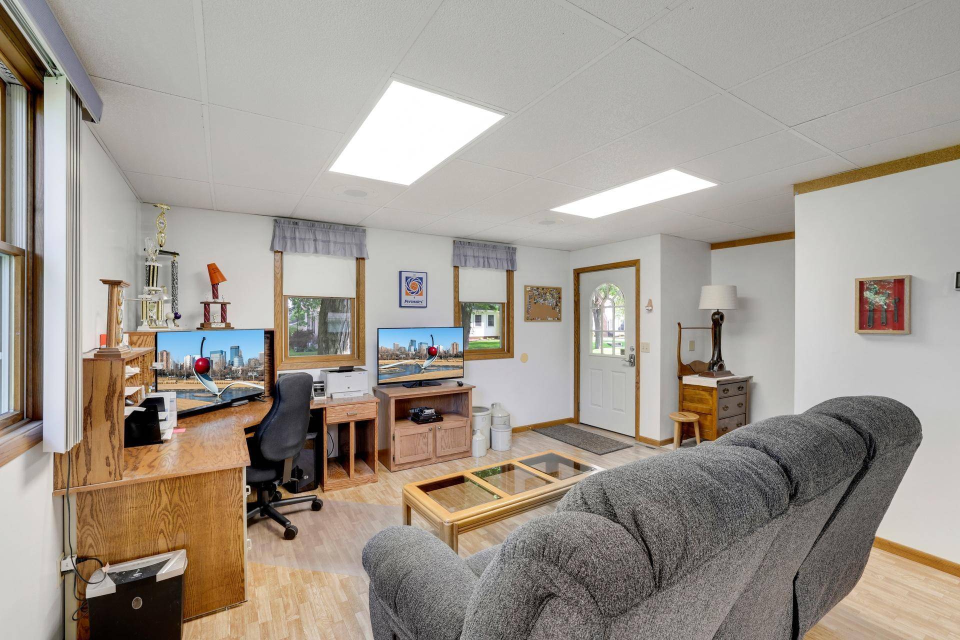 110 2nd ST SW, New Prague, MN 56071