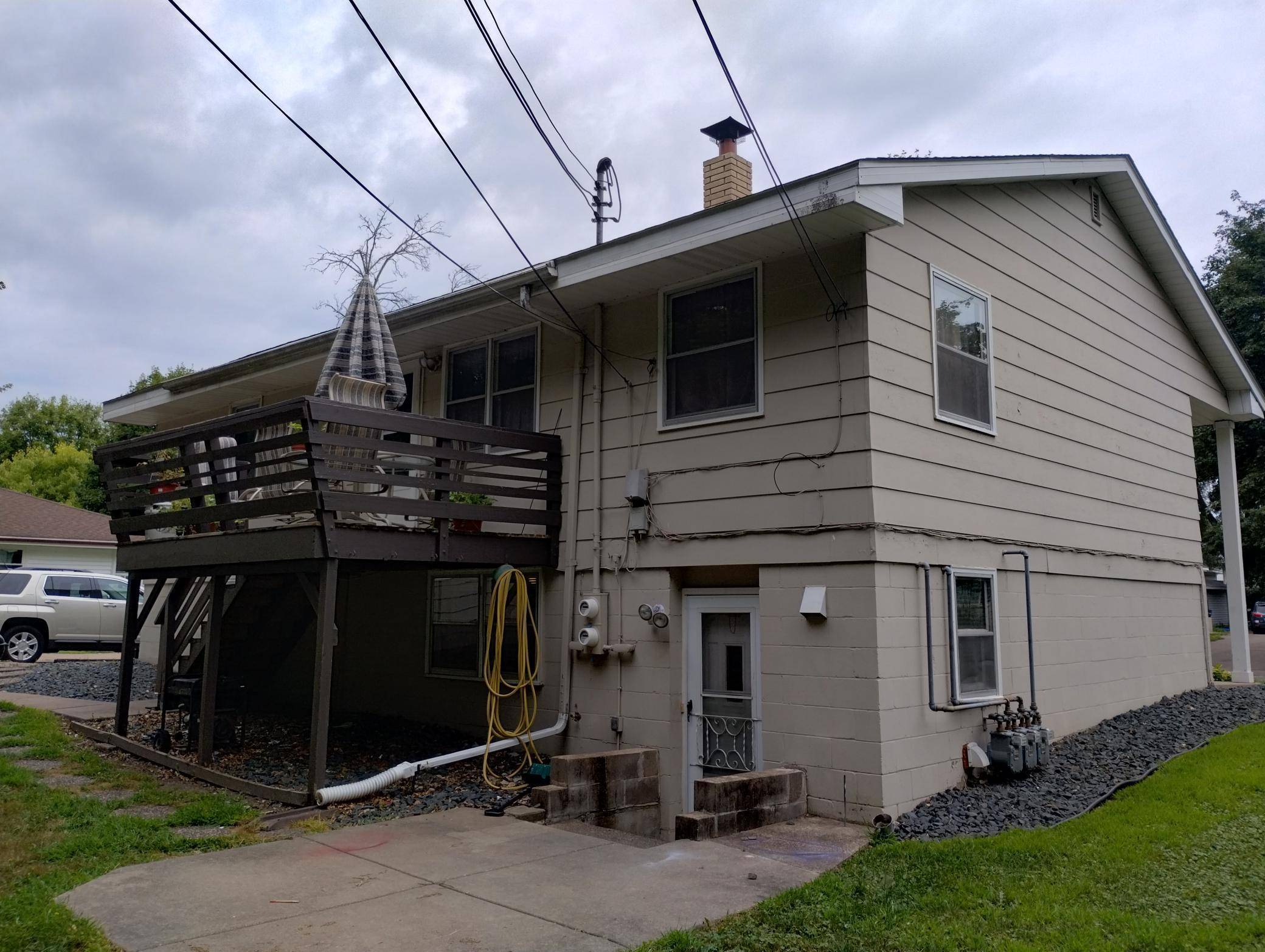 1655 Mcafee ST, Saint Paul, MN 55106