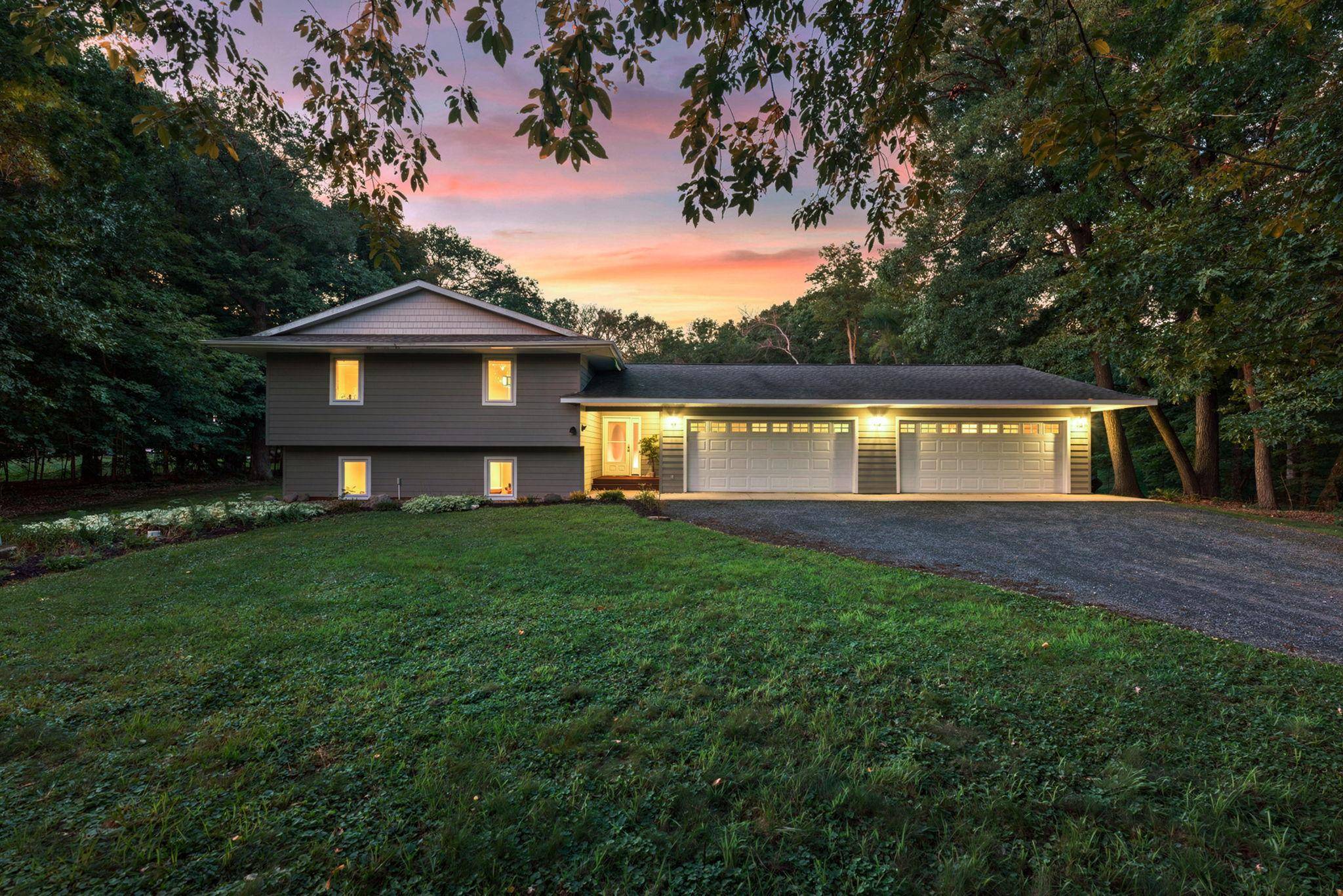 21060 Victory LN, Taylors Falls, MN 55084