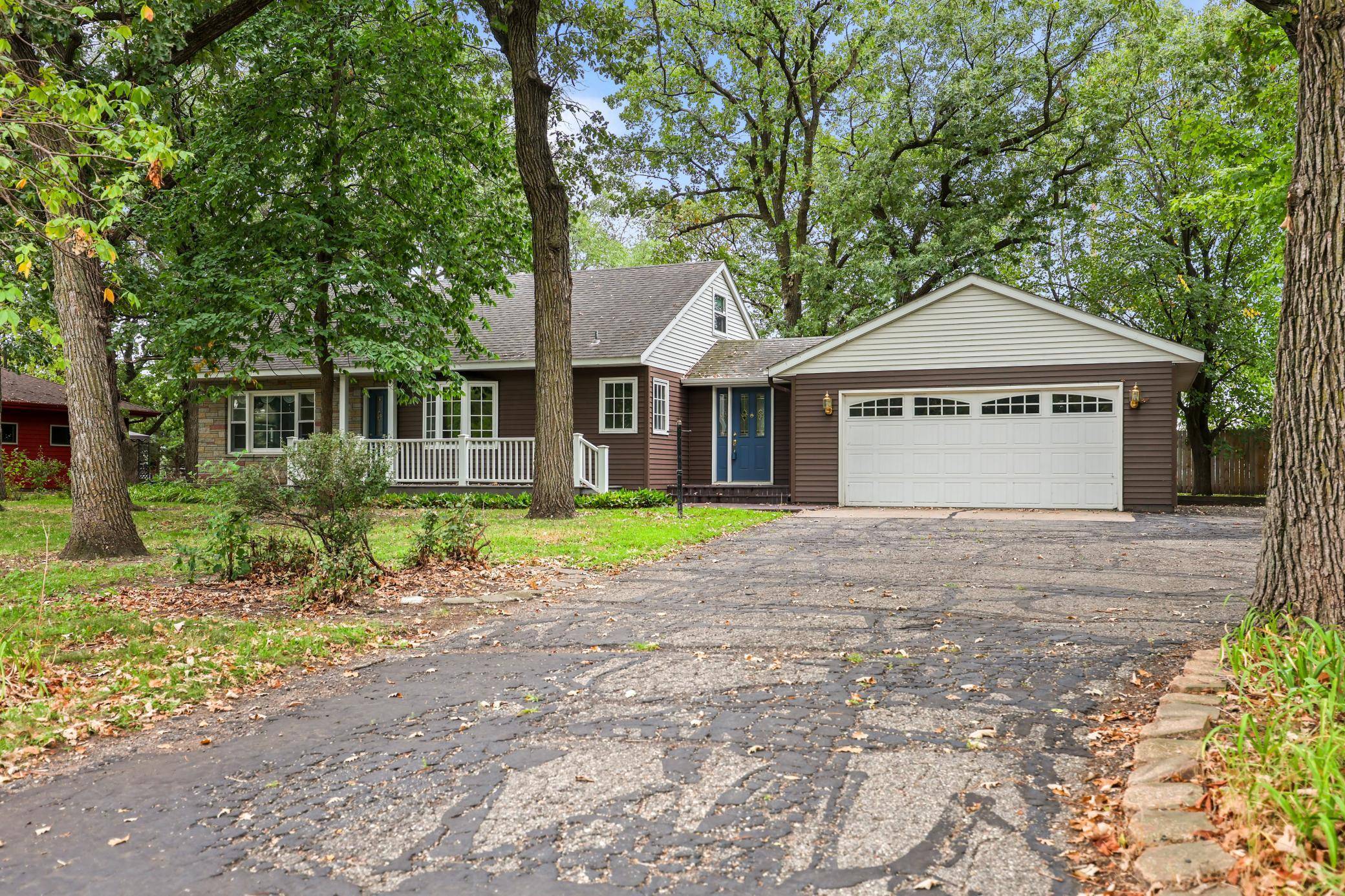 32841 River Oaks LN, Saint Cloud, MN 56303