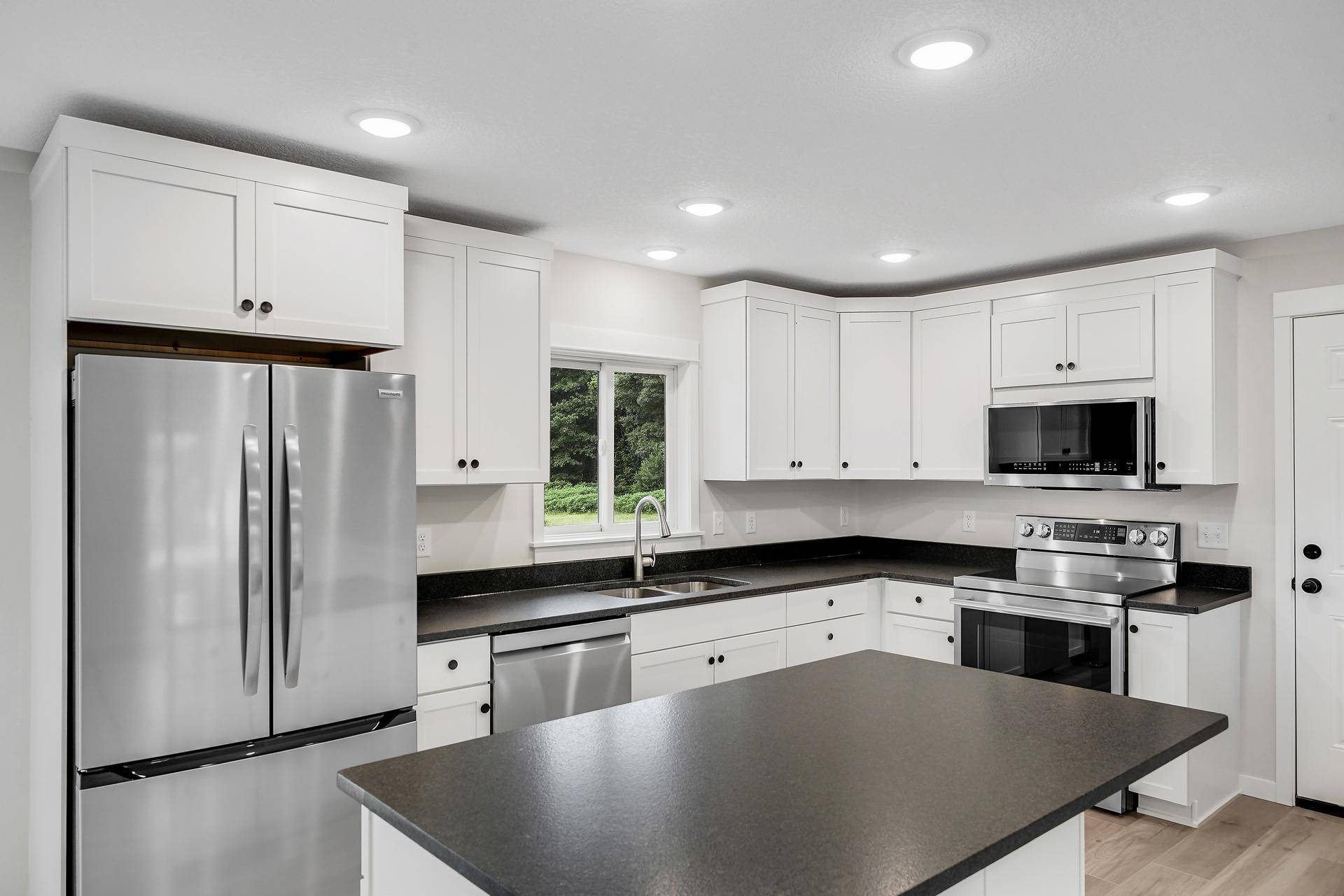 11349 276th AVE NW, Zimmerman, MN 55398