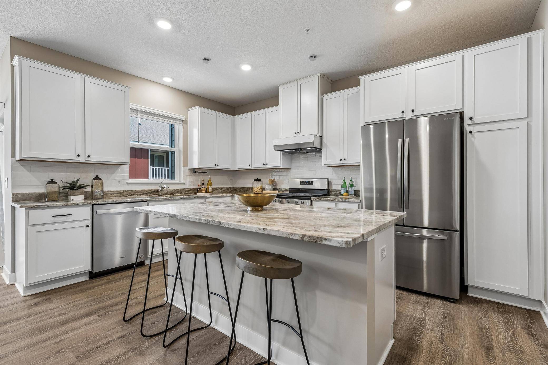 16451 Jaffna PL, Lakeville, MN 55044