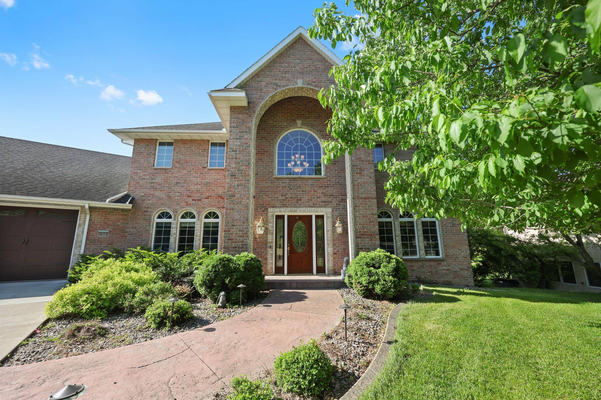 1908 25th ST S, Saint Cloud, MN 56301