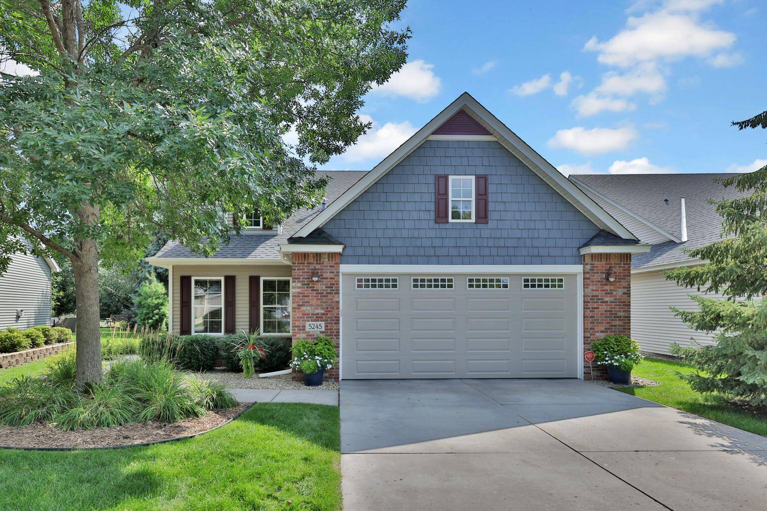 5245 108th AVE N, Brooklyn Park, MN 55443