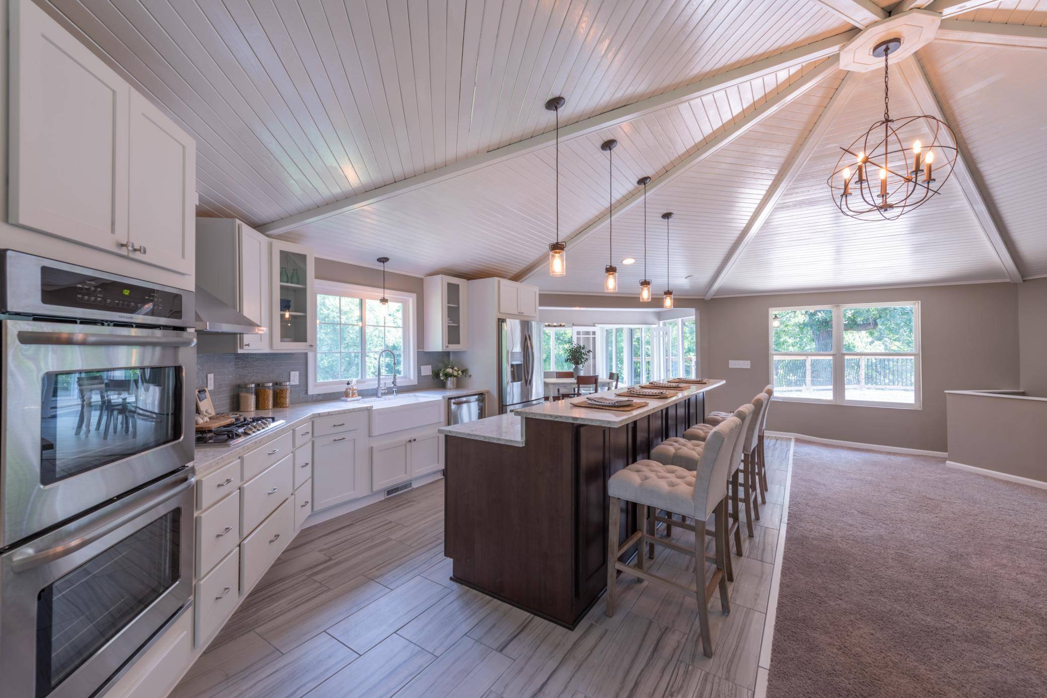 7008 River RD, Inver Grove Heights, MN 55076