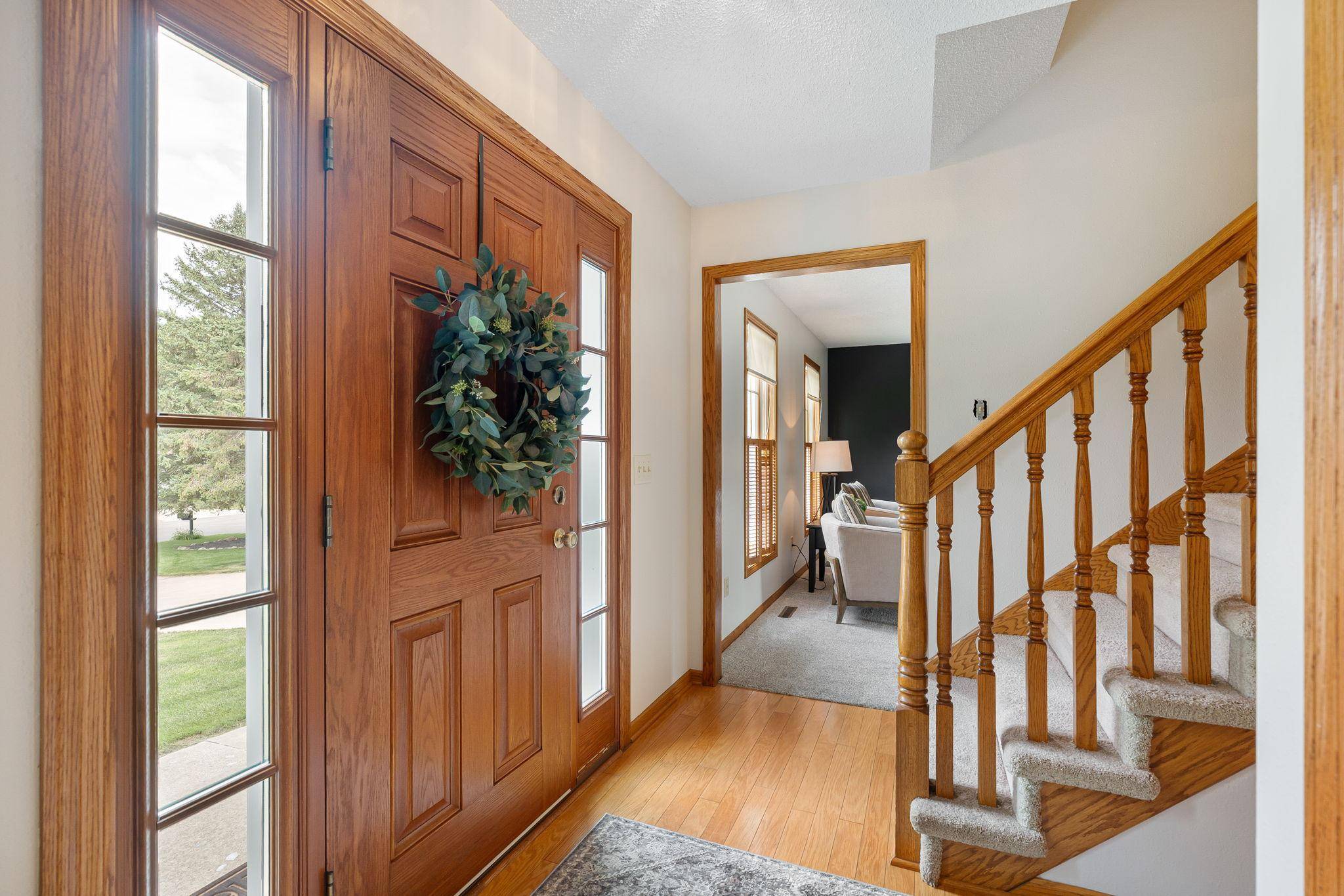 1115 Jerake PL, Owatonna, MN 55060