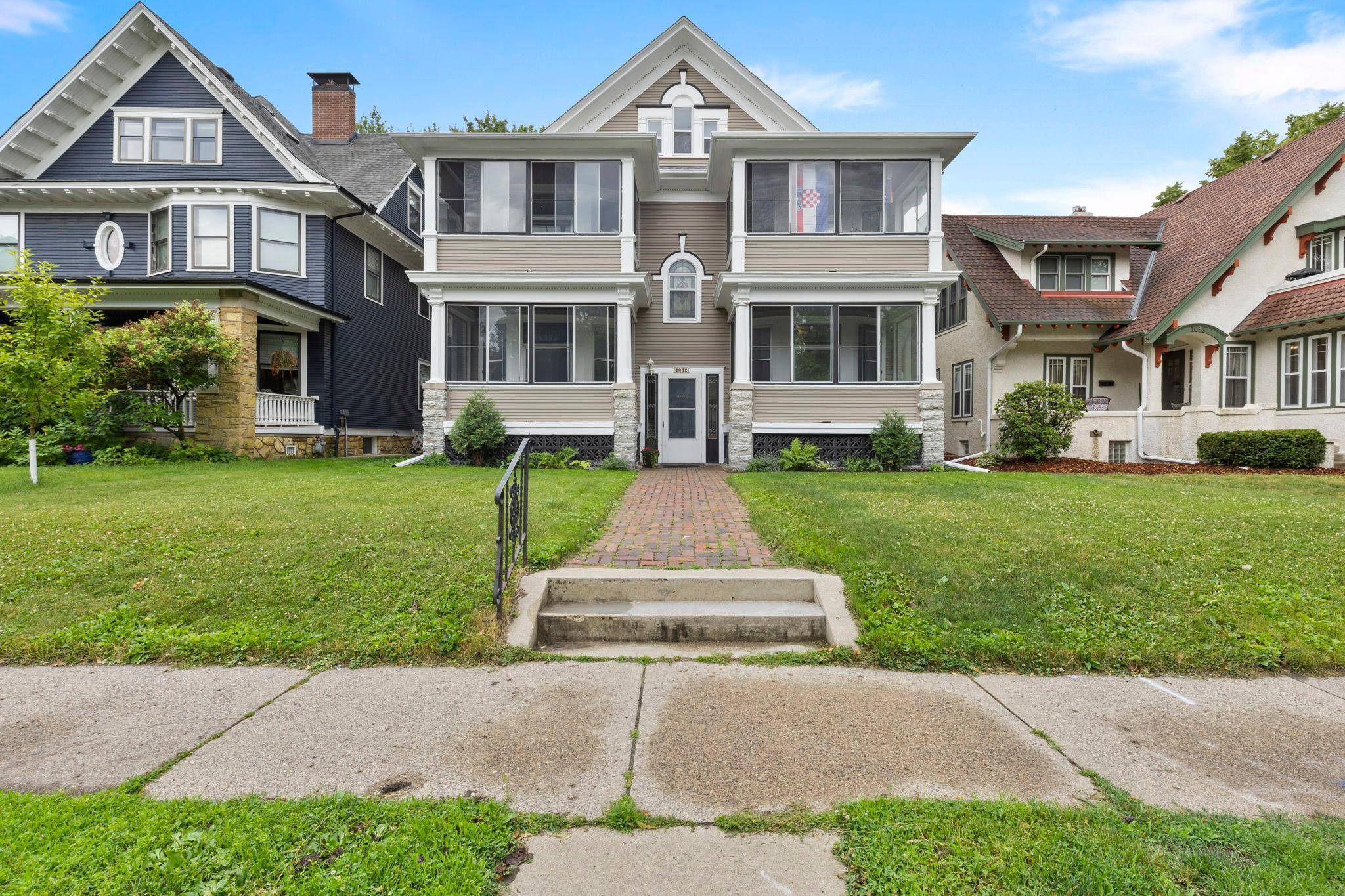 1032 Portland AVE, Saint Paul, MN 55104