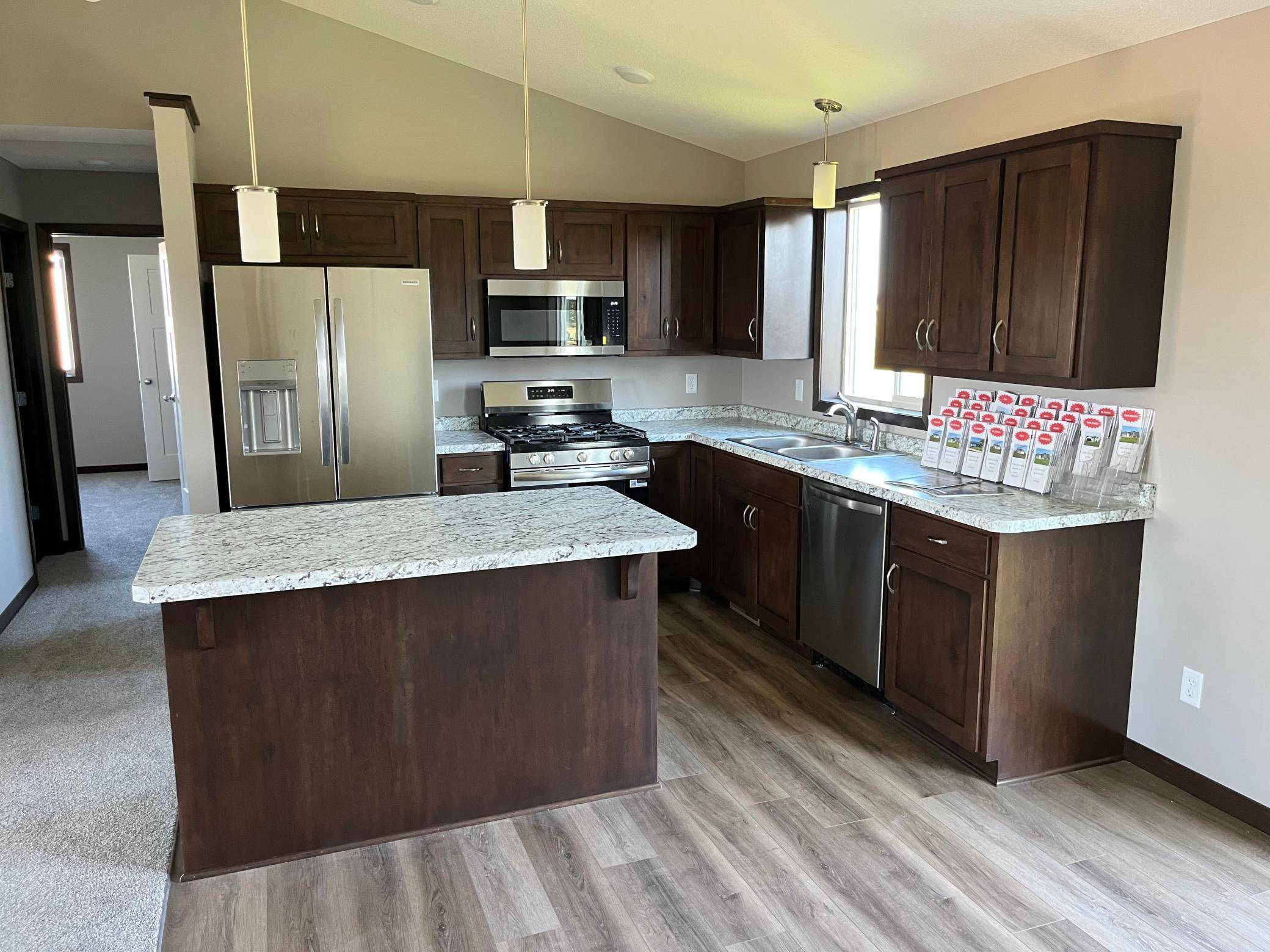 1802 Oak Pond DR NW, Sauk Rapids, MN 56379