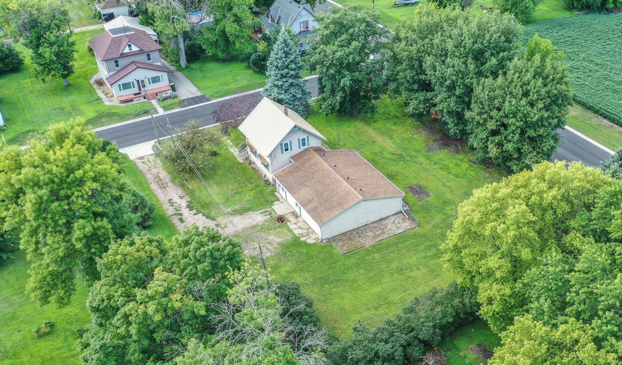 741 East ST, Stewart, MN 55385