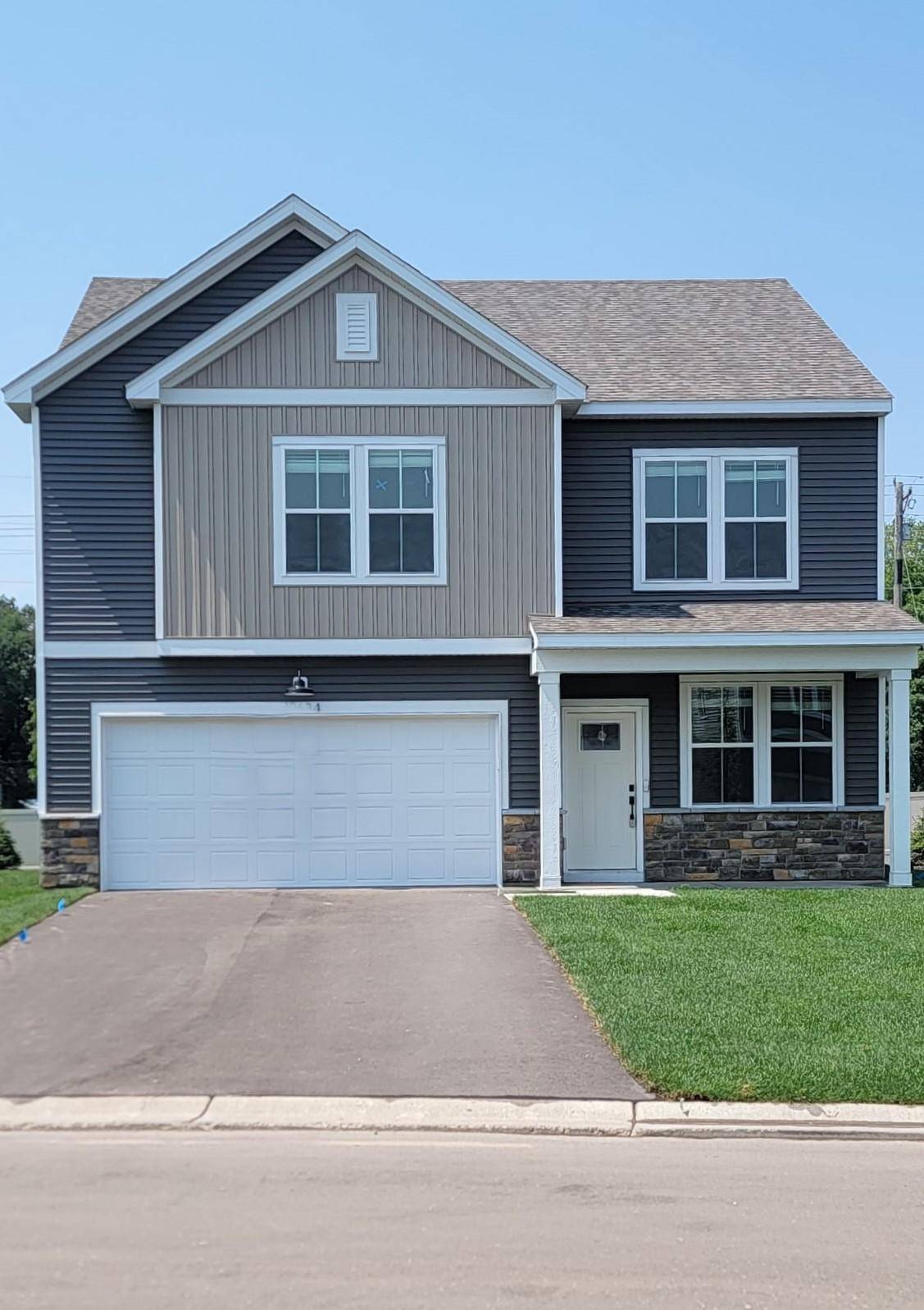 12634 Erskin ST NE, Blaine, MN 55449