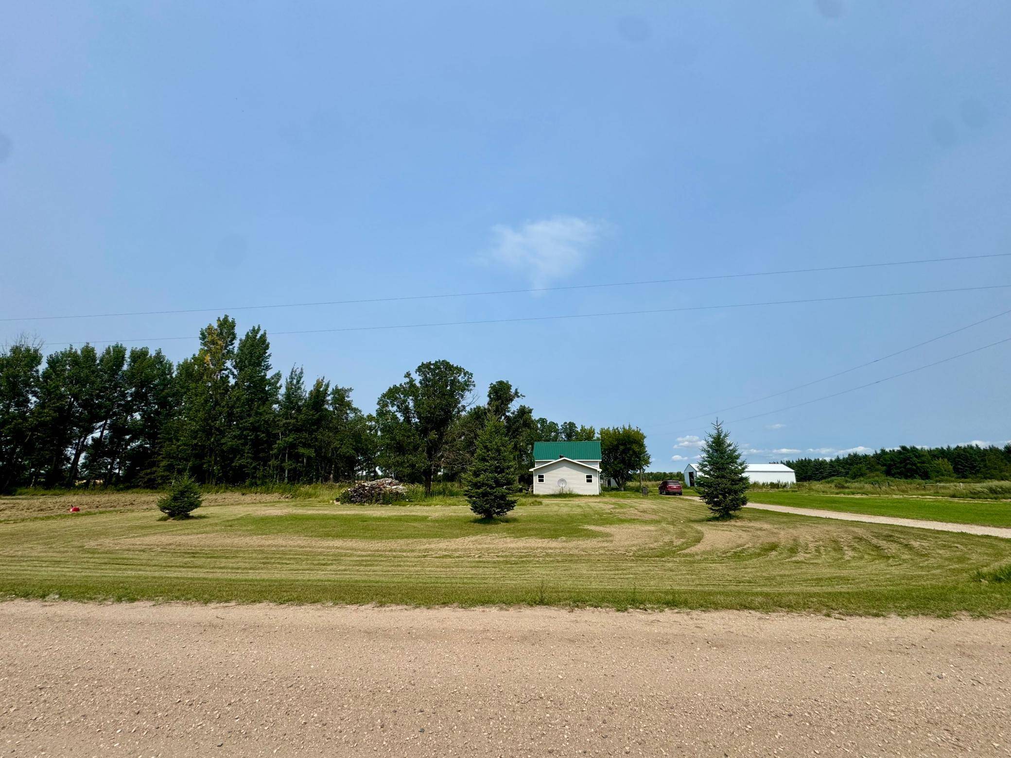 26571 260th ST, Badger, MN 56714