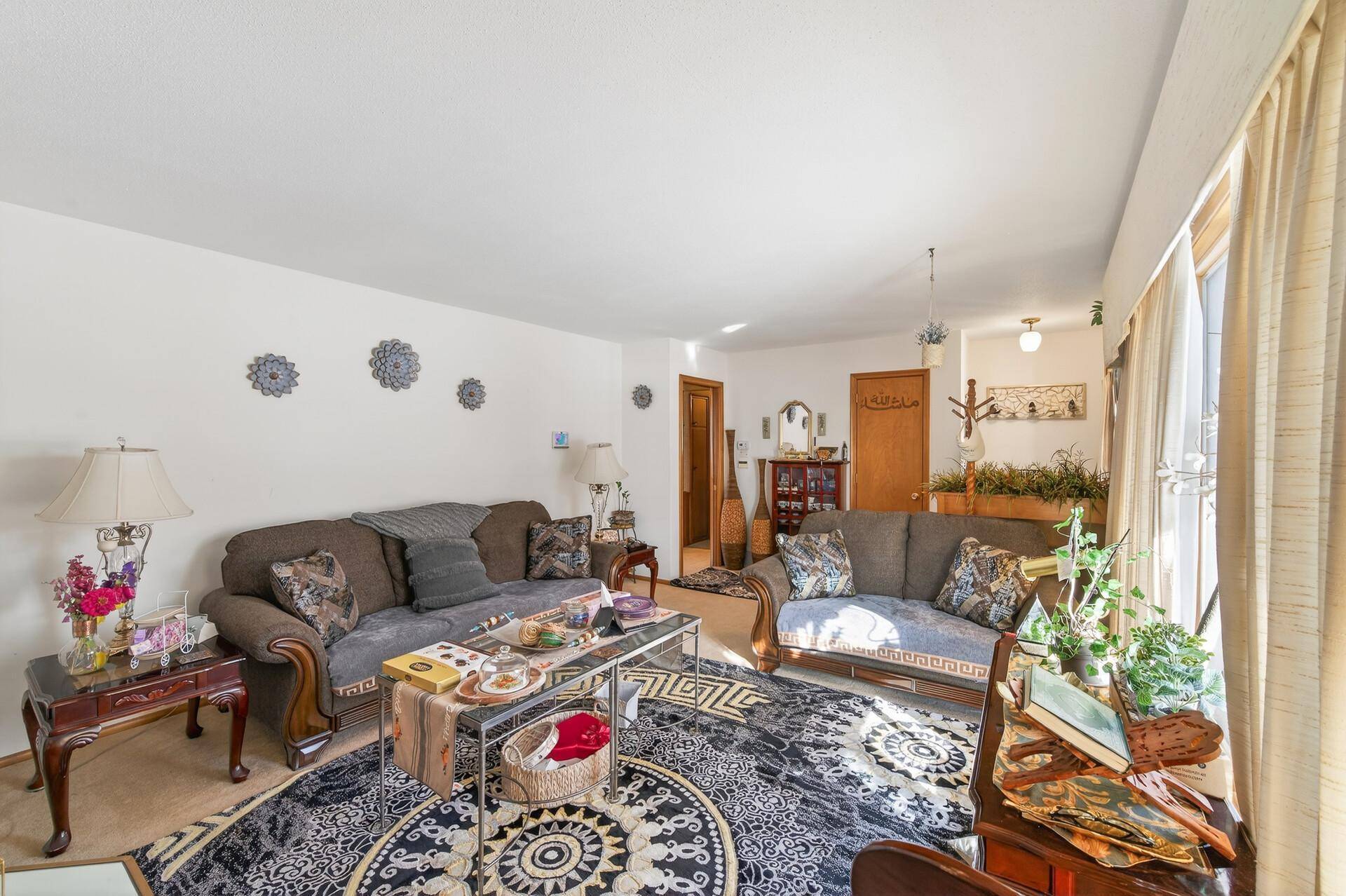 7398 Tempo TER NE, Fridley, MN 55432