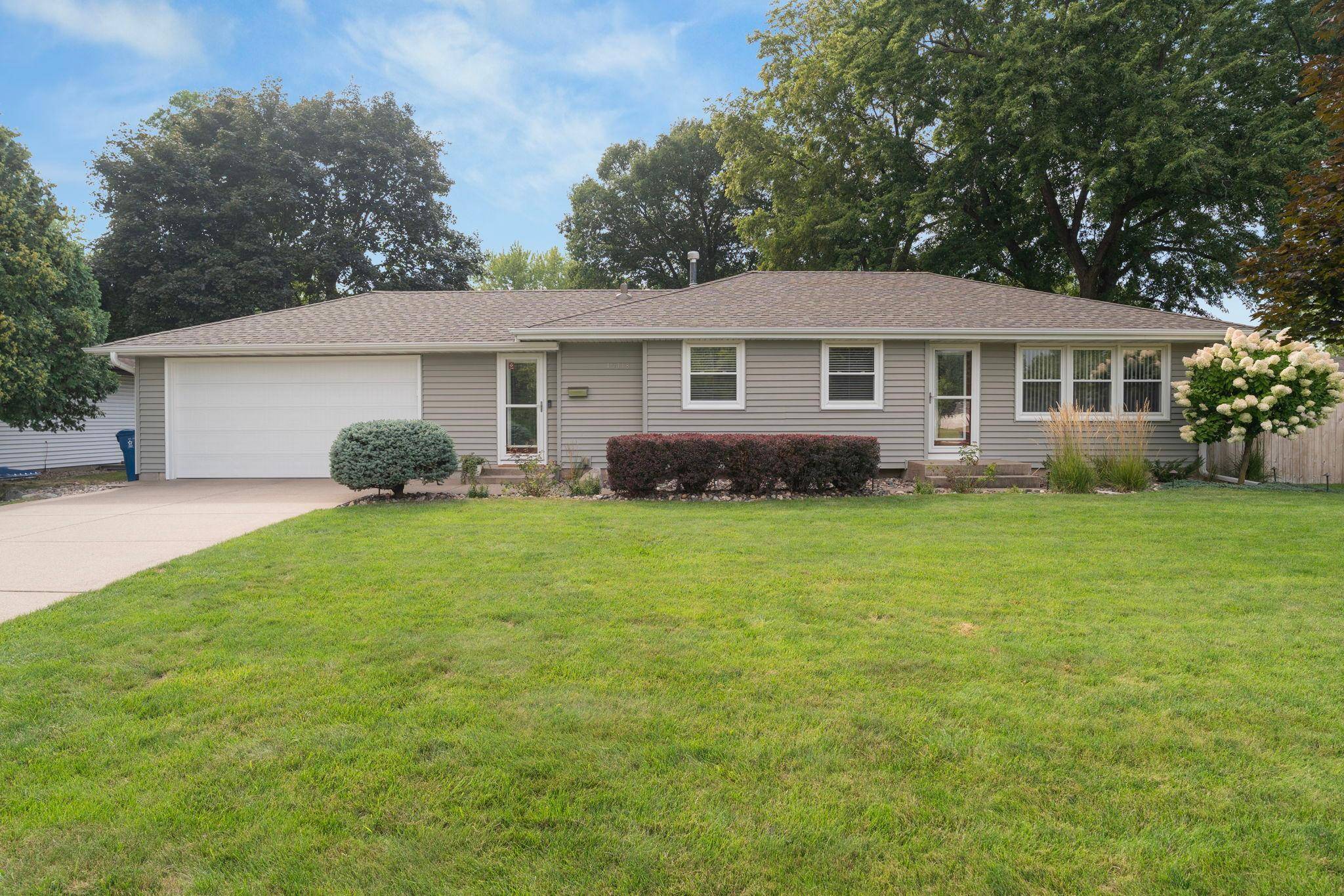 10118 Park AVE S, Bloomington, MN 55420