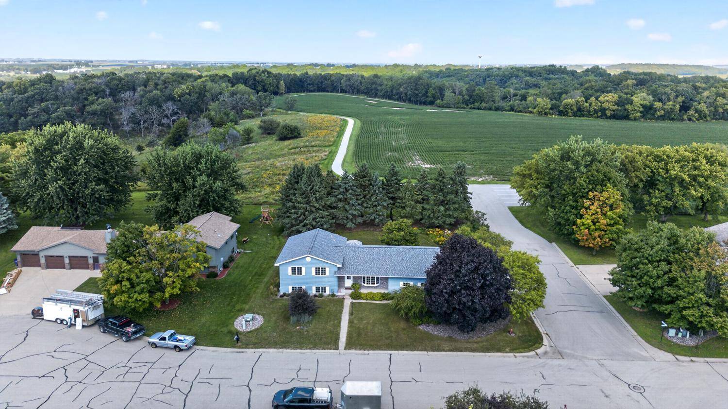 849 E 13th ST, Saint Charles, MN 55972