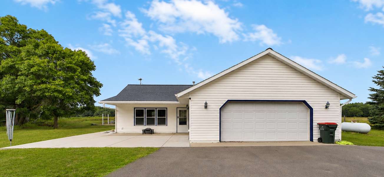 3736 Cedar Scenic RD, Baxter, MN 56425