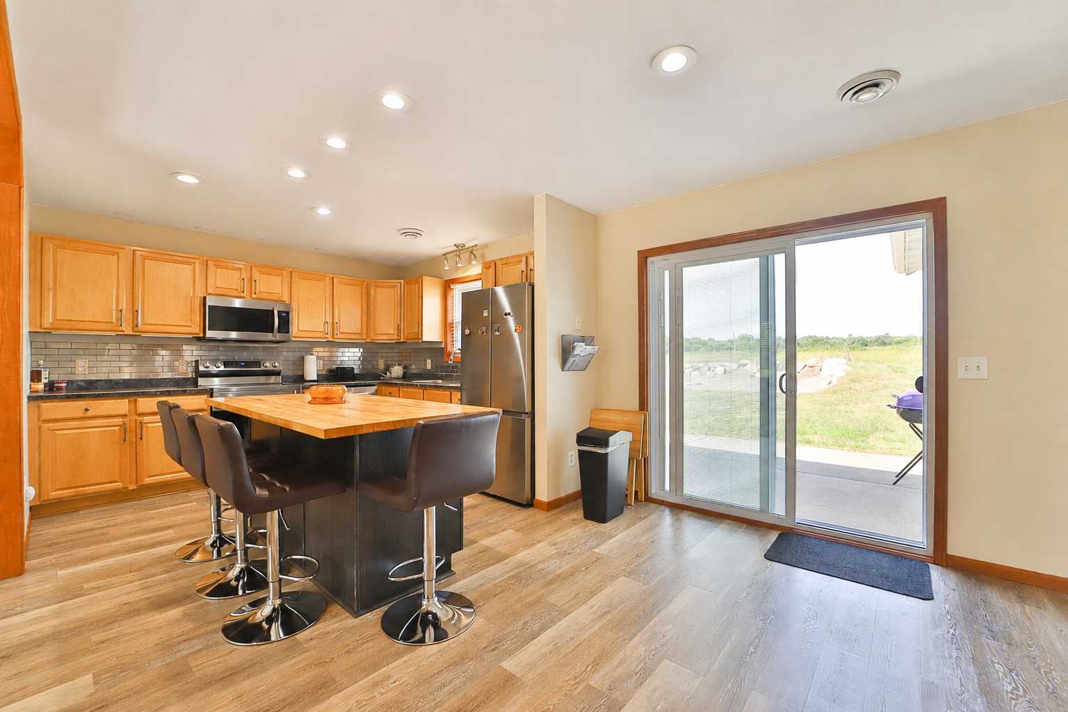 3736 Cedar Scenic RD, Baxter, MN 56425