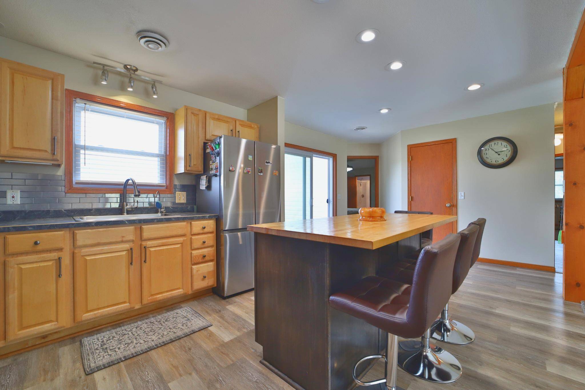 3736 Cedar Scenic RD, Baxter, MN 56425