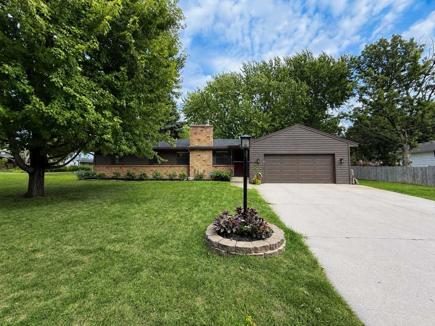 2946 Sumter AVE N, Crystal, MN 55427