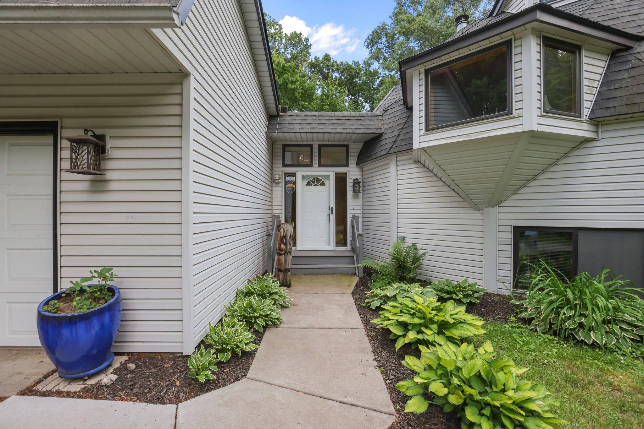 17345 Kettle River BLVD NE, Columbus, MN 55025