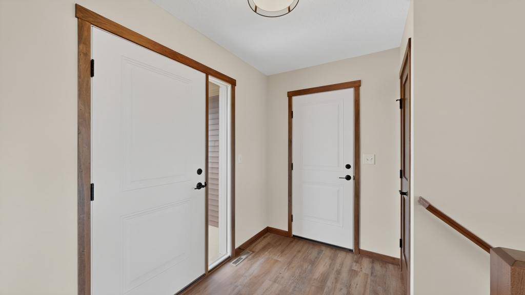 6160 Cody LN NW, Rochester, MN 55901