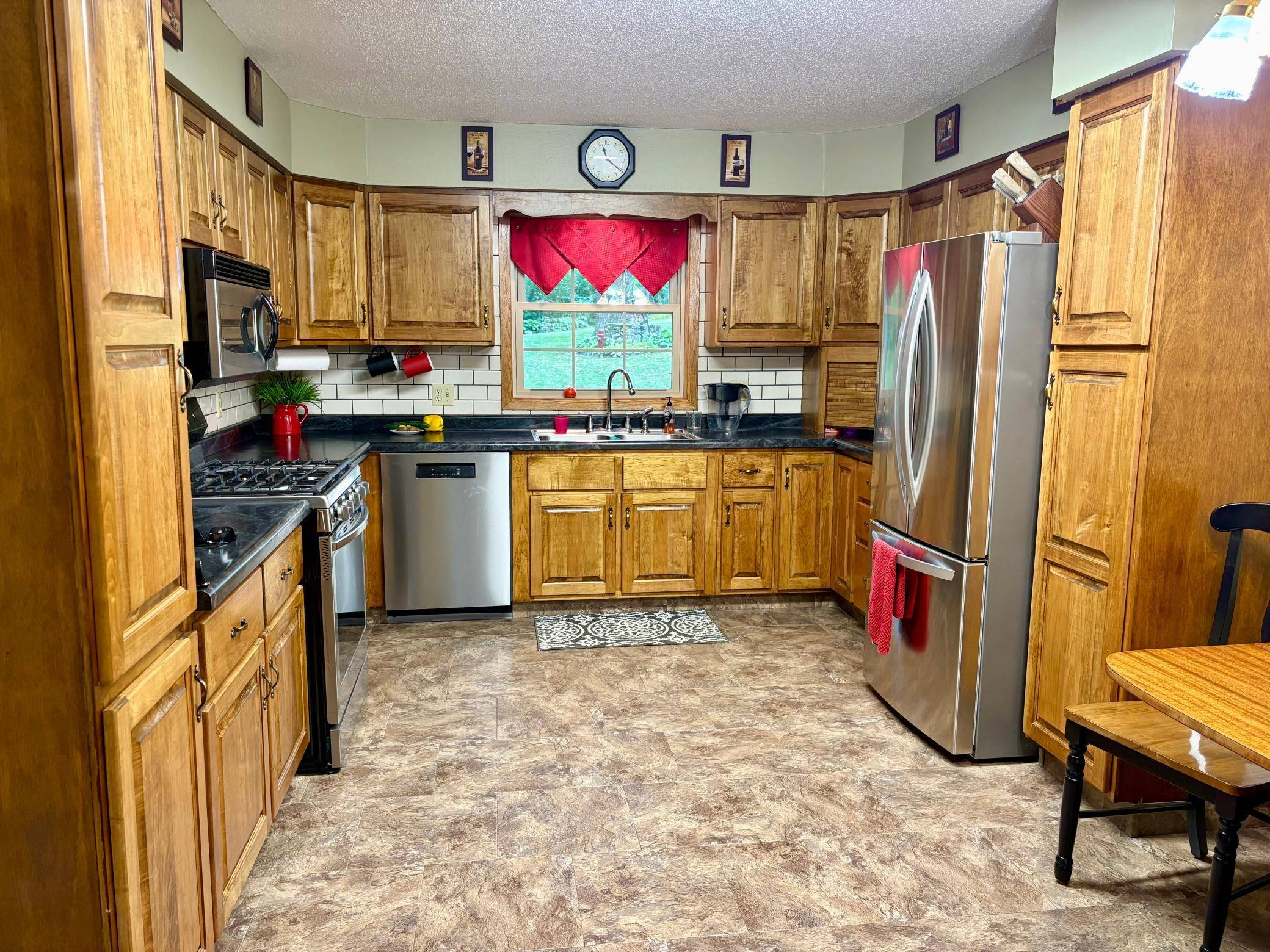 110 8th ST NE, Long Prairie, MN 56347