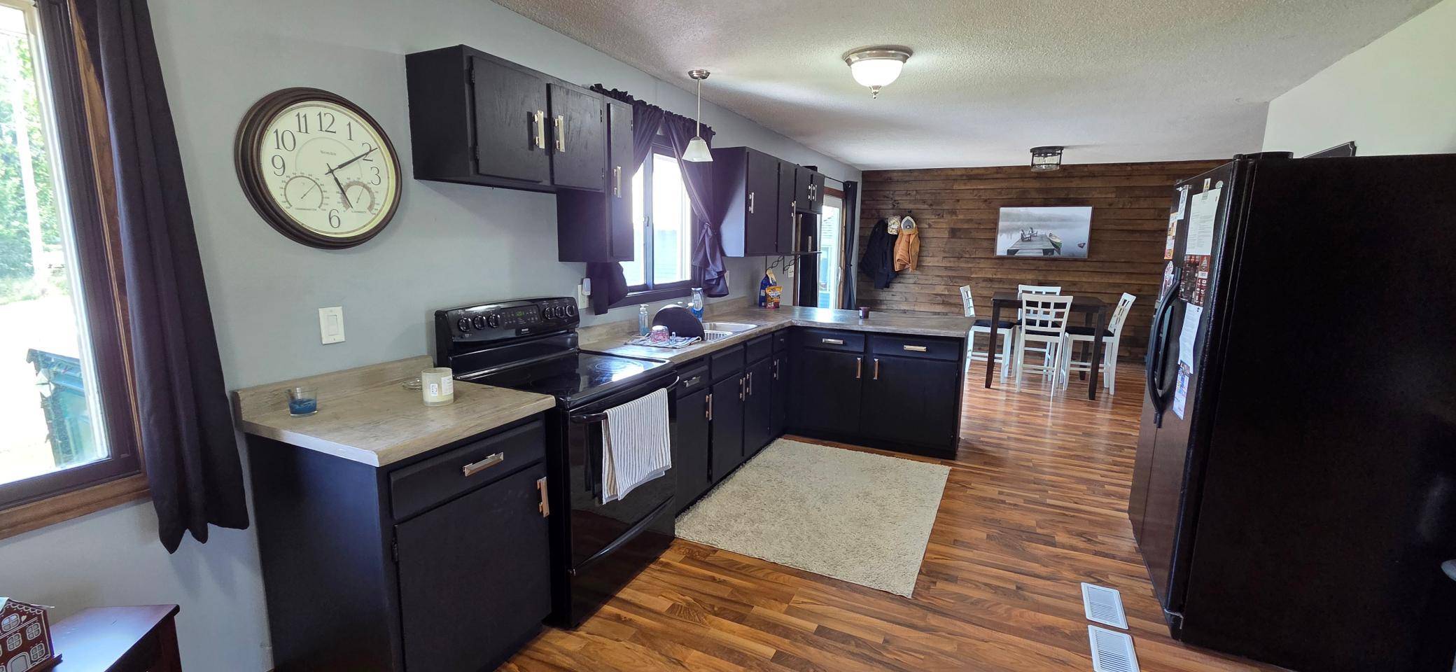 1501 1st AVE E, International Falls, MN 56649