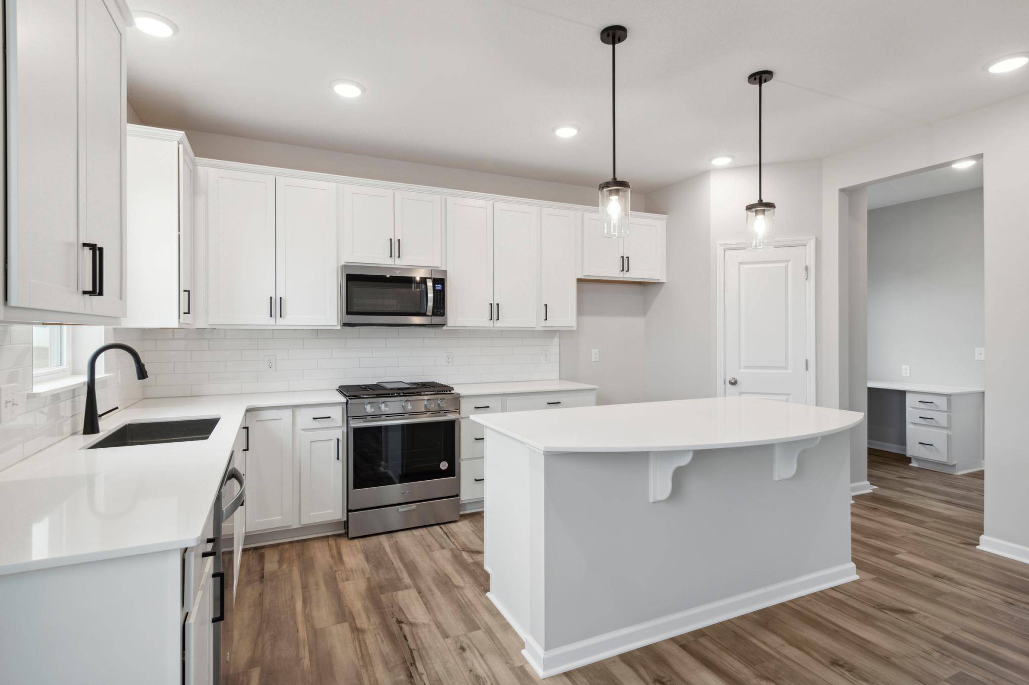 6011 Goodview AVE S, Cottage Grove, MN 55016