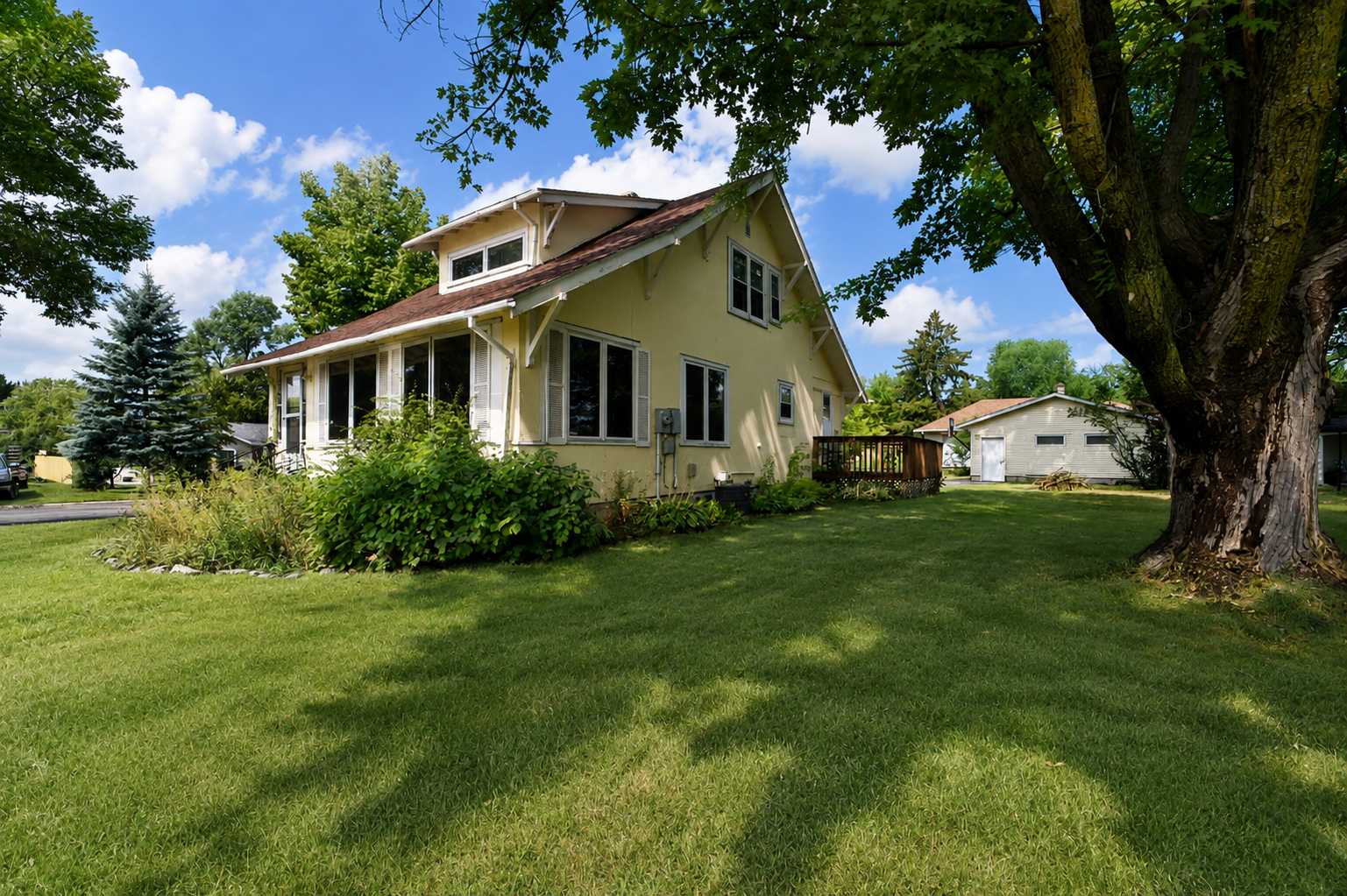 601 Summit AVE NE, Staples, MN 56479