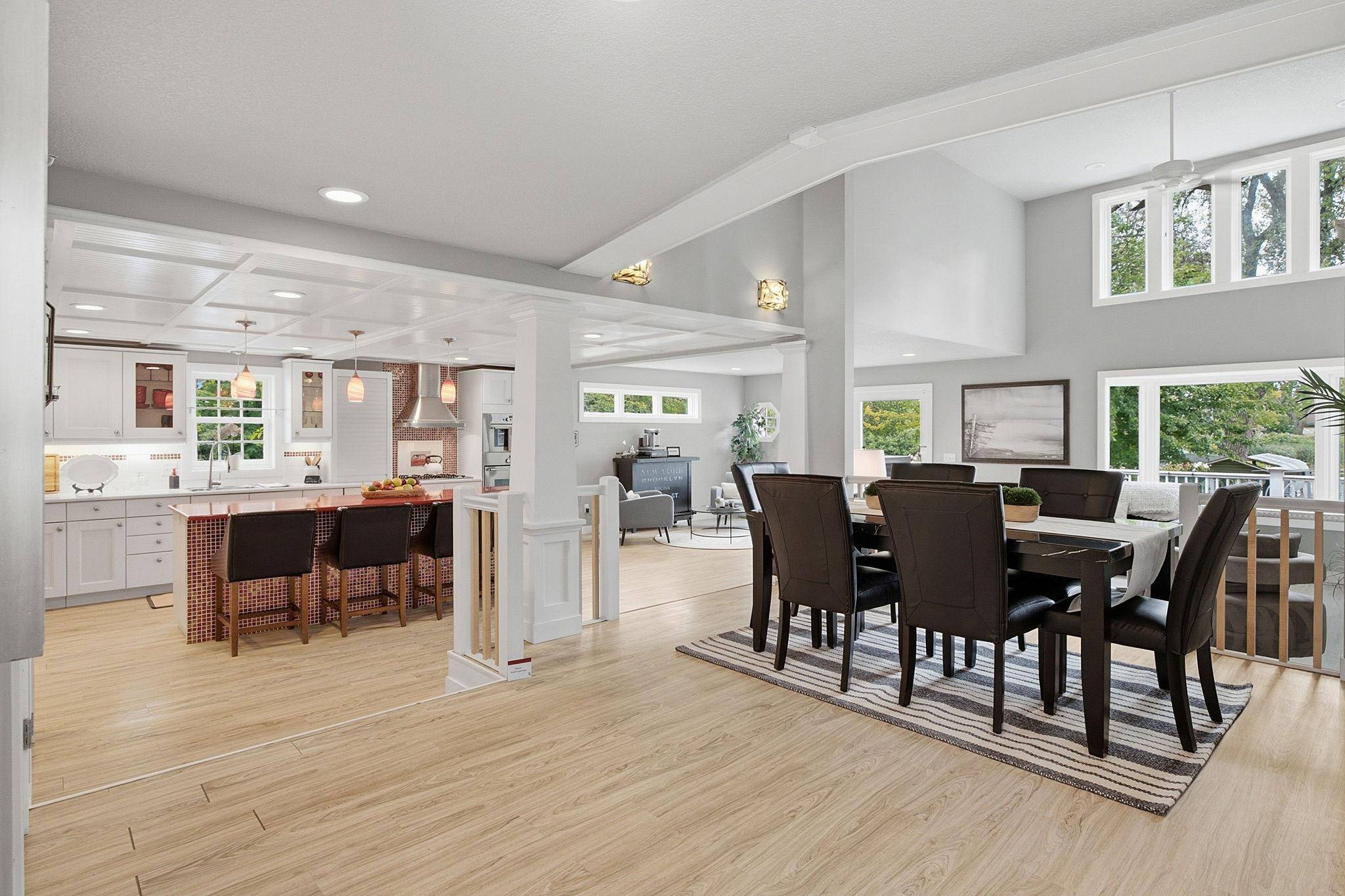 2308 Driftwood LN, Mound, MN 55364