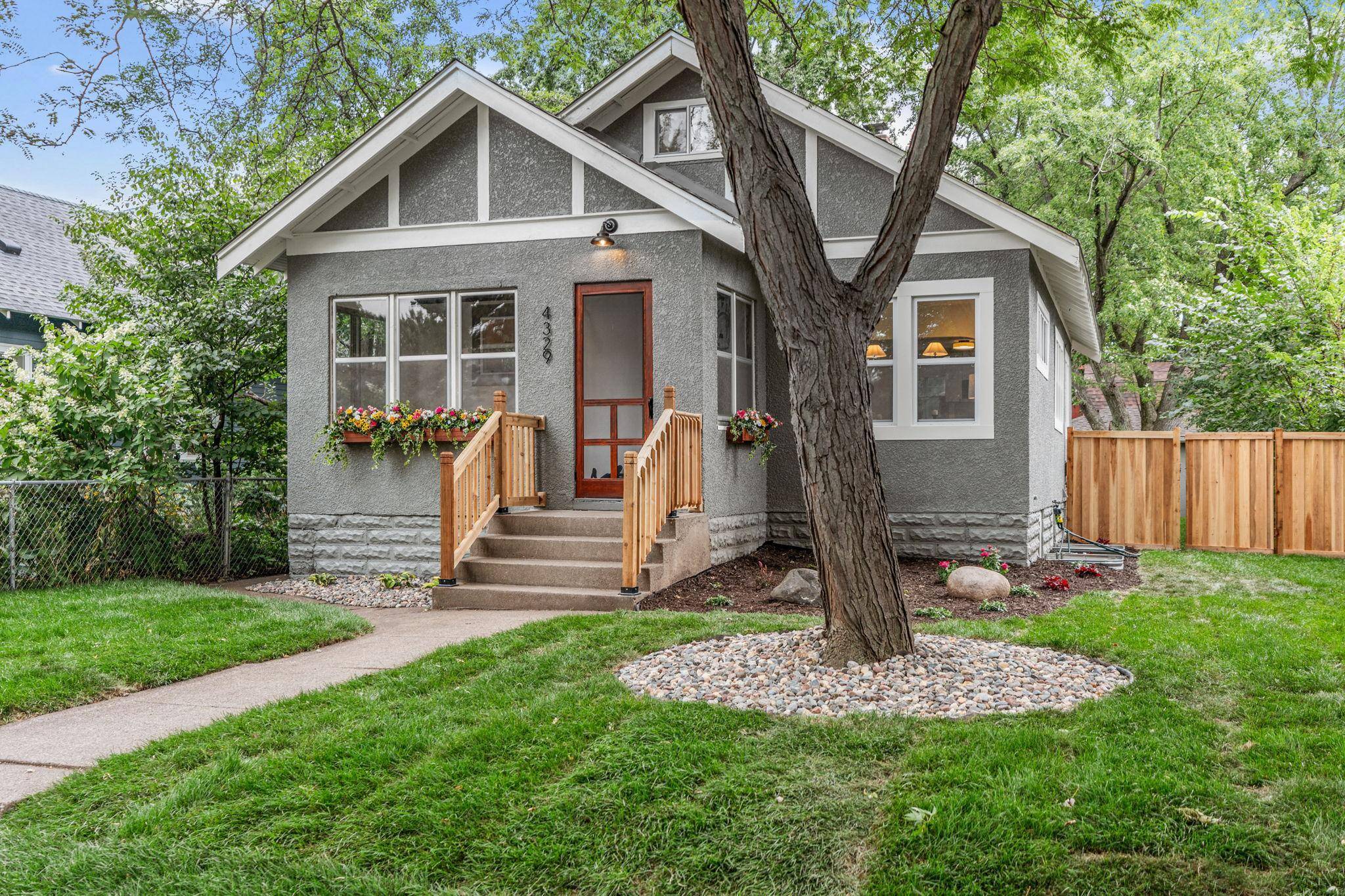 4329 43rd AVE S, Minneapolis, MN 55406