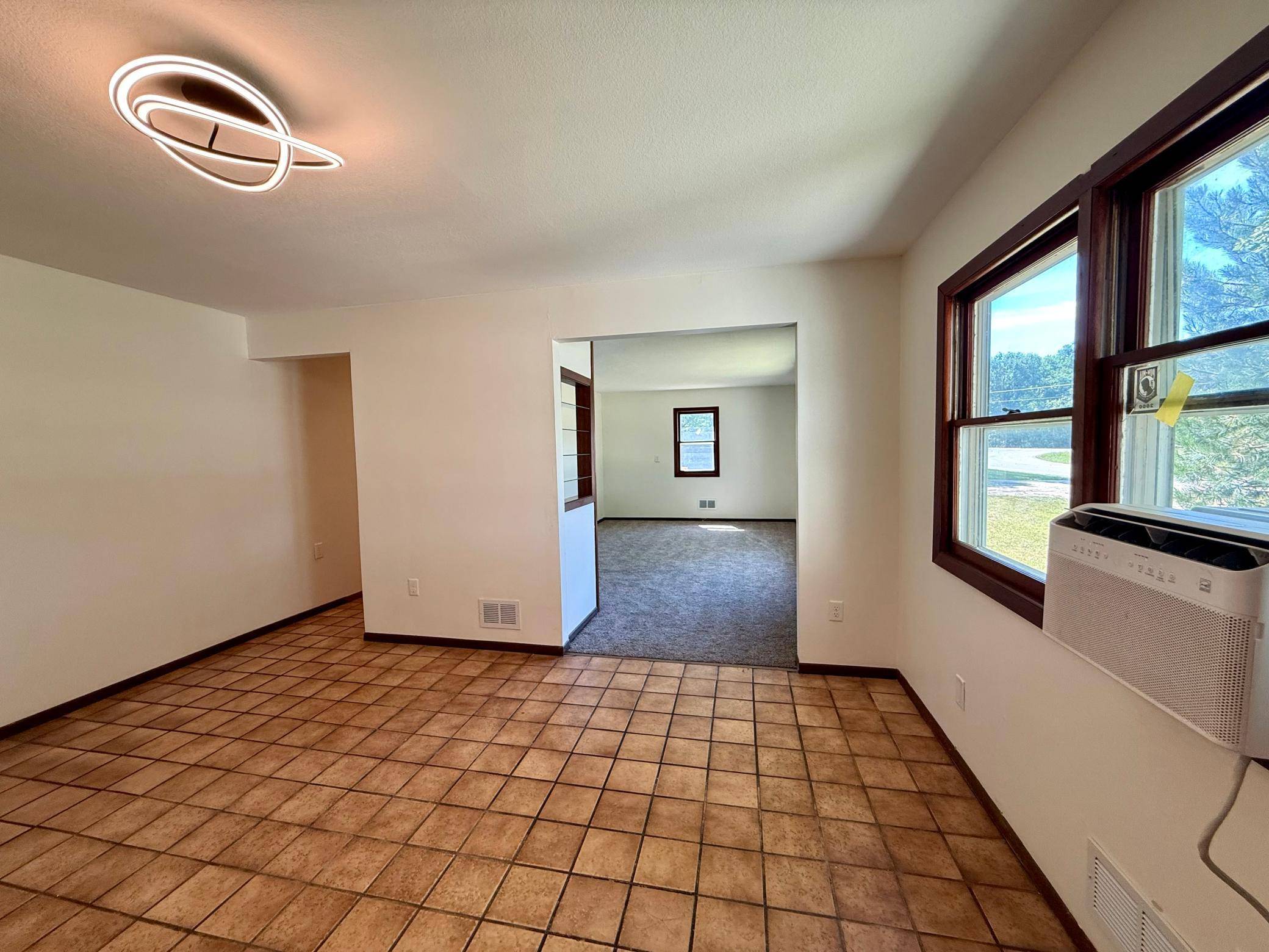 5300 W River RD NW, Rochester, MN 55901