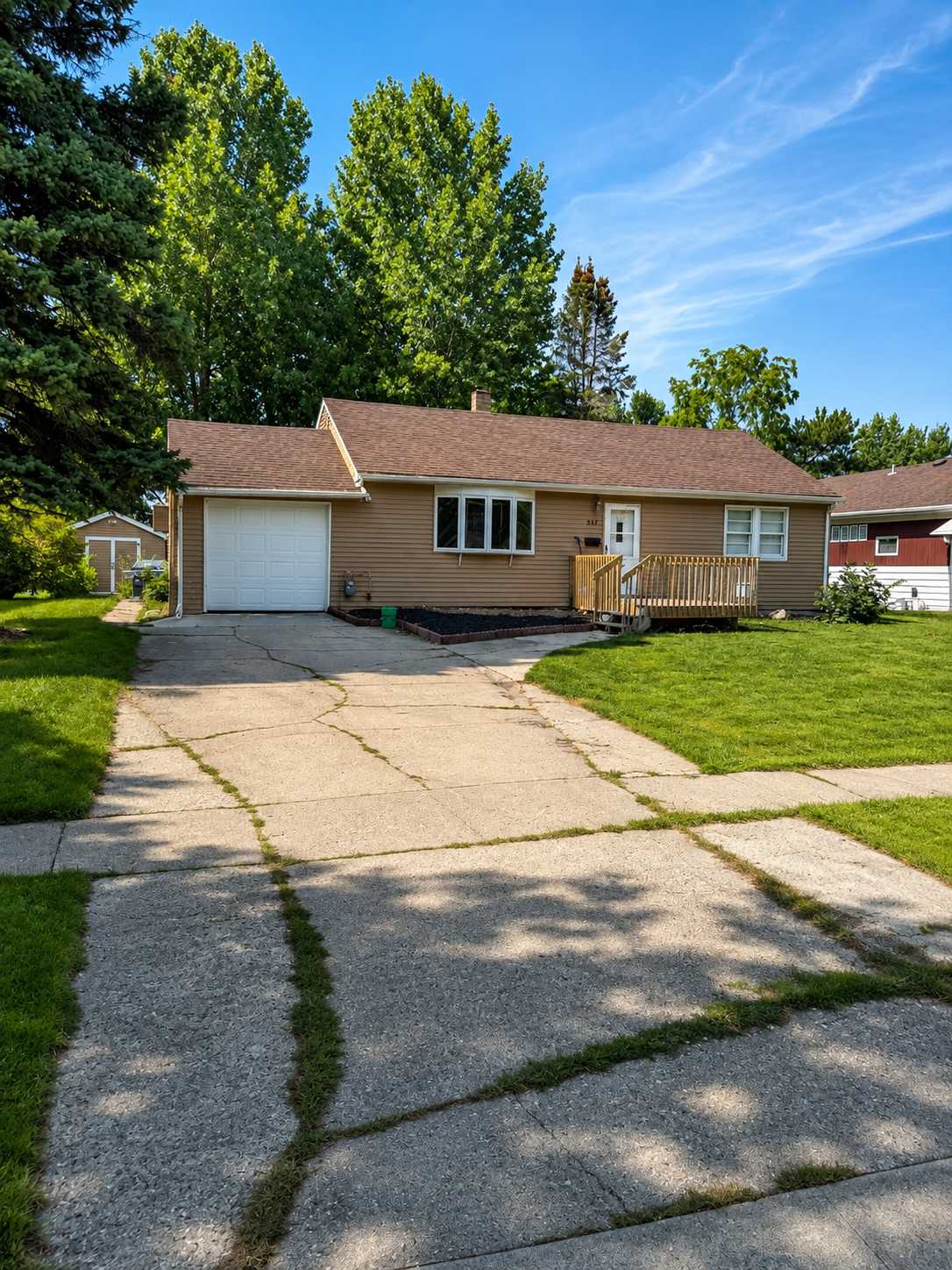 847 3rd ST N, Wahpeton, ND 58075