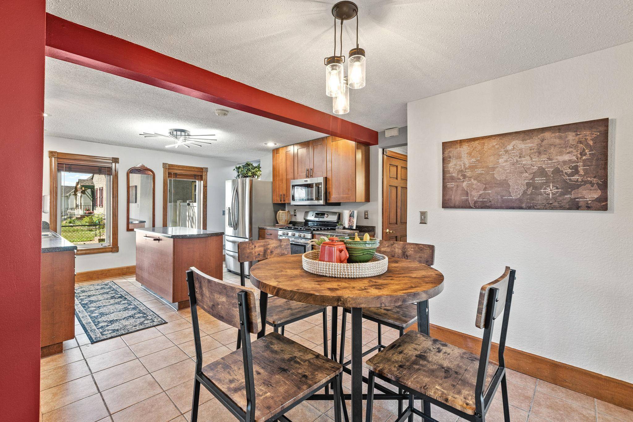 1106 5th AVE S, South Saint Paul, MN 55075