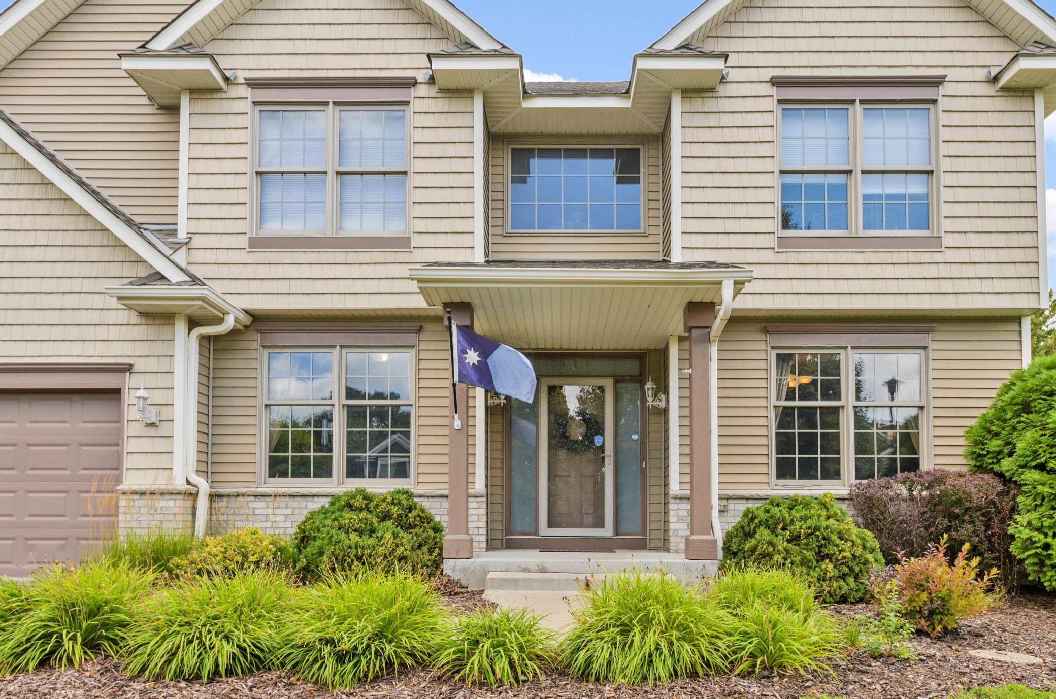 370 Liberty Heights DR, Chaska, MN 55318