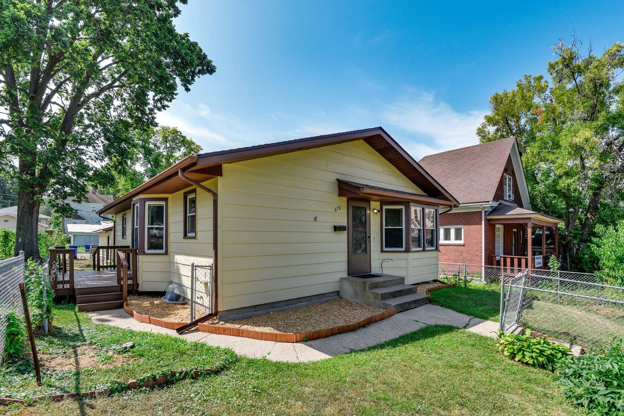 678 Case AVE, Saint Paul, MN 55106
